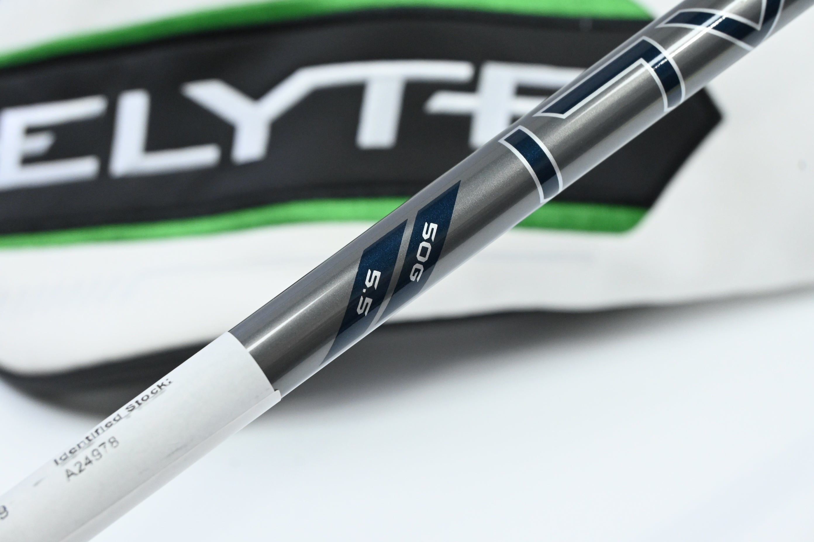 Callaway Elyte Driver / 10.5 Degree / Regular Flex Denali Charcoal 50 Shaft