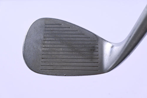 Cleveland 588 RTX Gap Wedge / 52 Degree / Wedge Flex Dynamic Gold Shaft