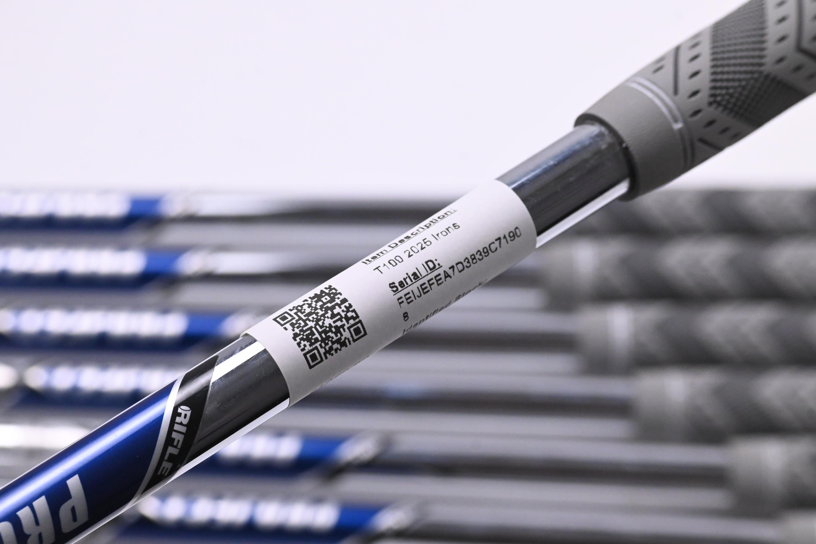 Titleist T100 2025 Irons / 4-PW / Stiff Flex Project X Shafts