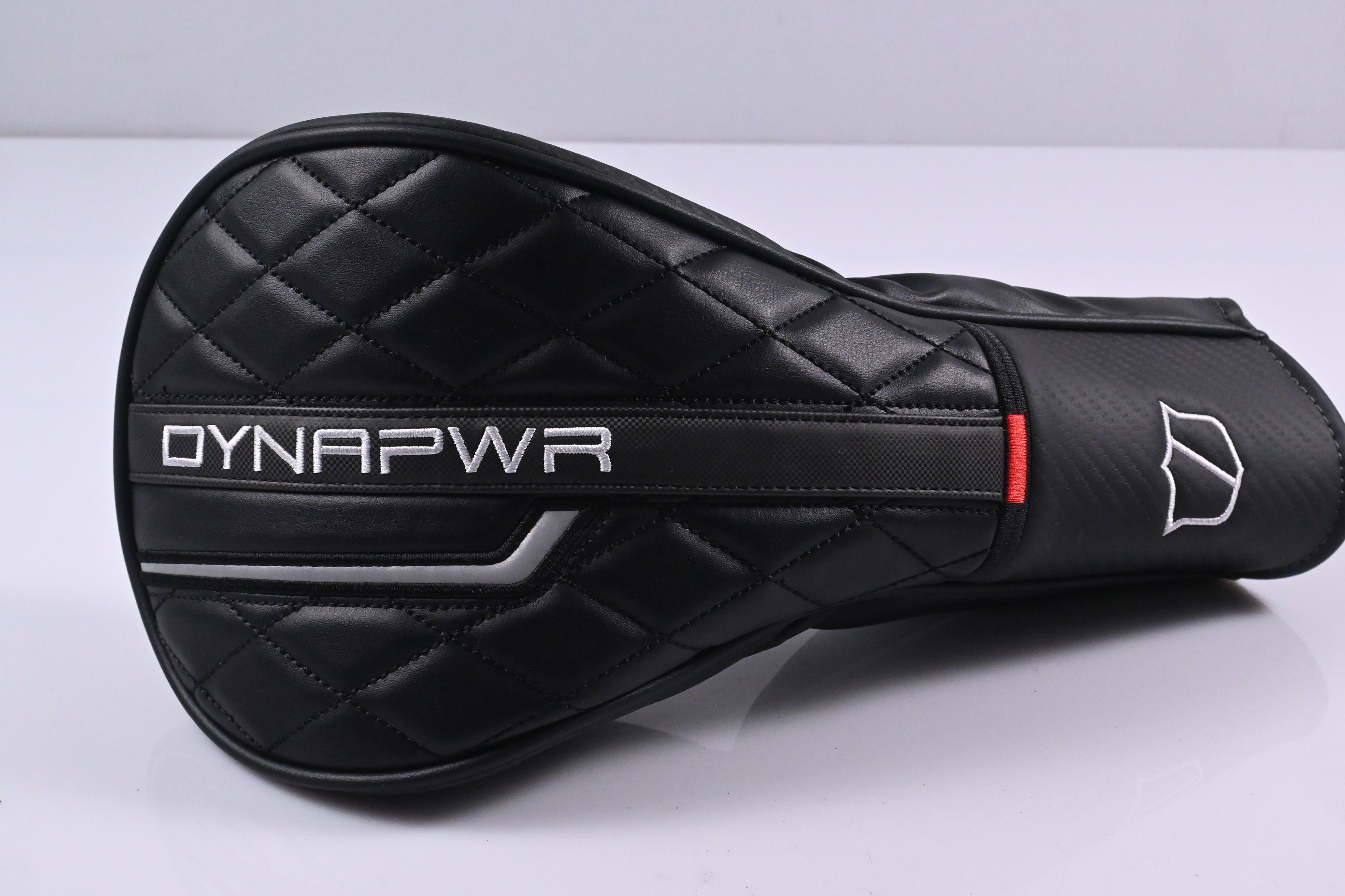 Wilson DYNAPWR 2025 Carbon Driver / 10.5 Degree / Stiff Flex Denali Black 60 Shaft