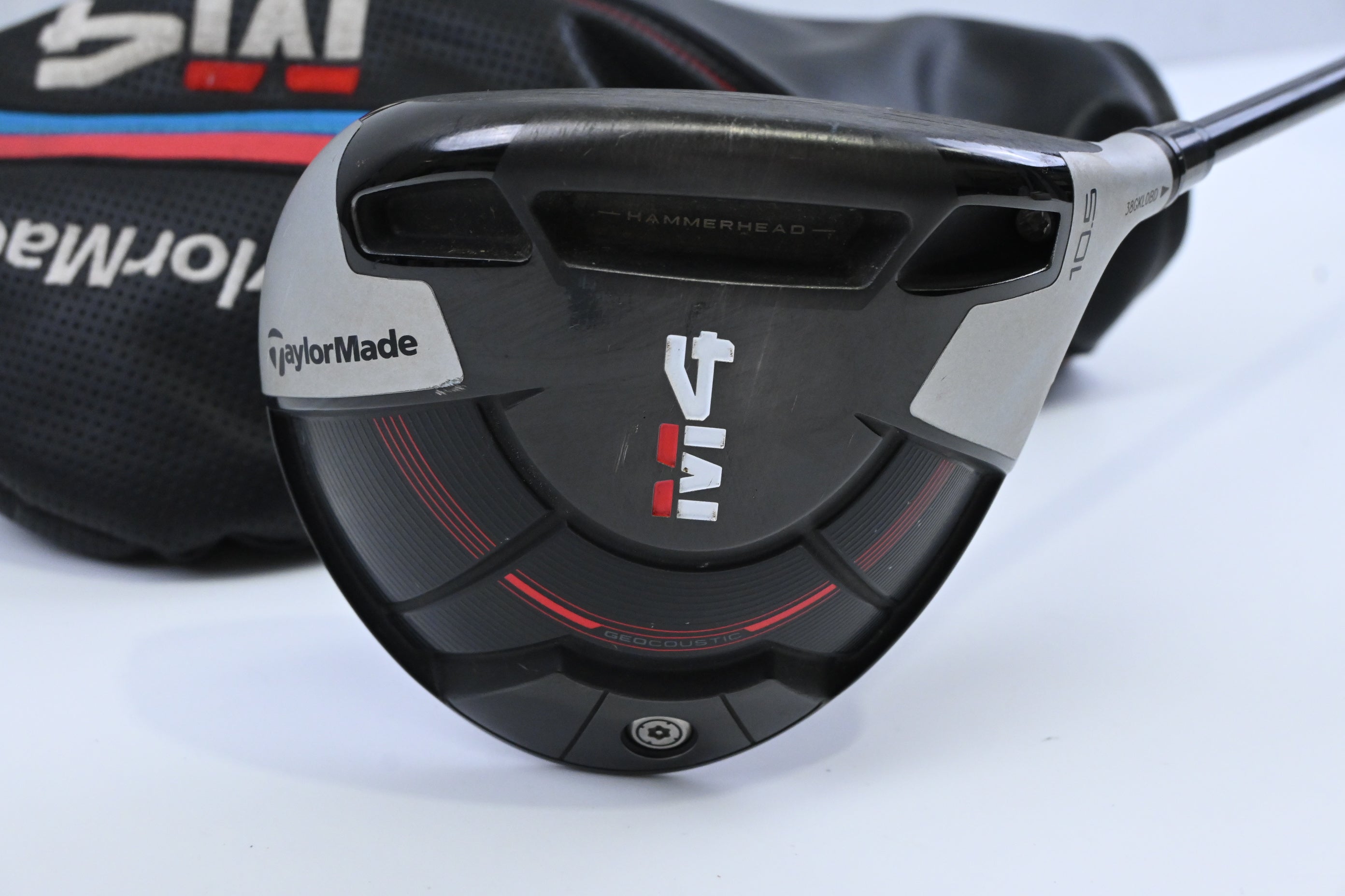 Taylormade M4 Driver / 10.5 Degree / Regular Flex Fujikura Atmos Red 5 Shaft