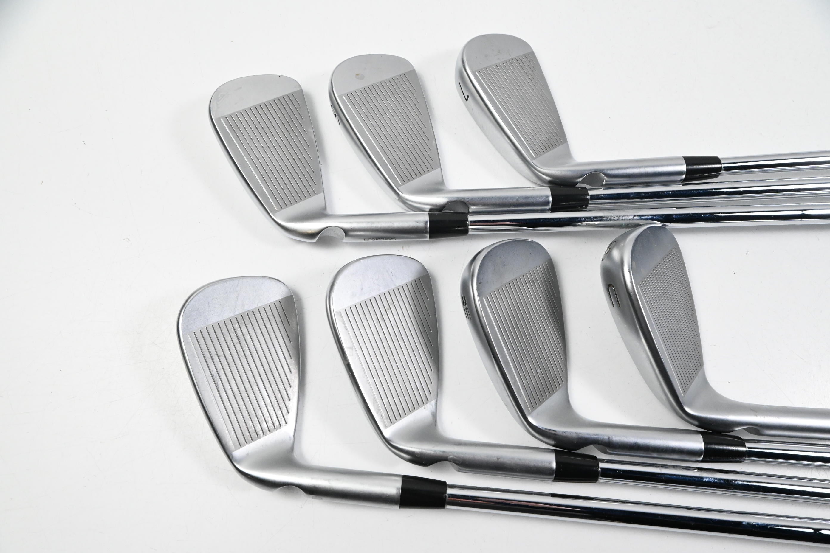 Ping i530 Irons / 5-PW+GW / Red Dot / X-Flex KBS Tour 130 Shafts