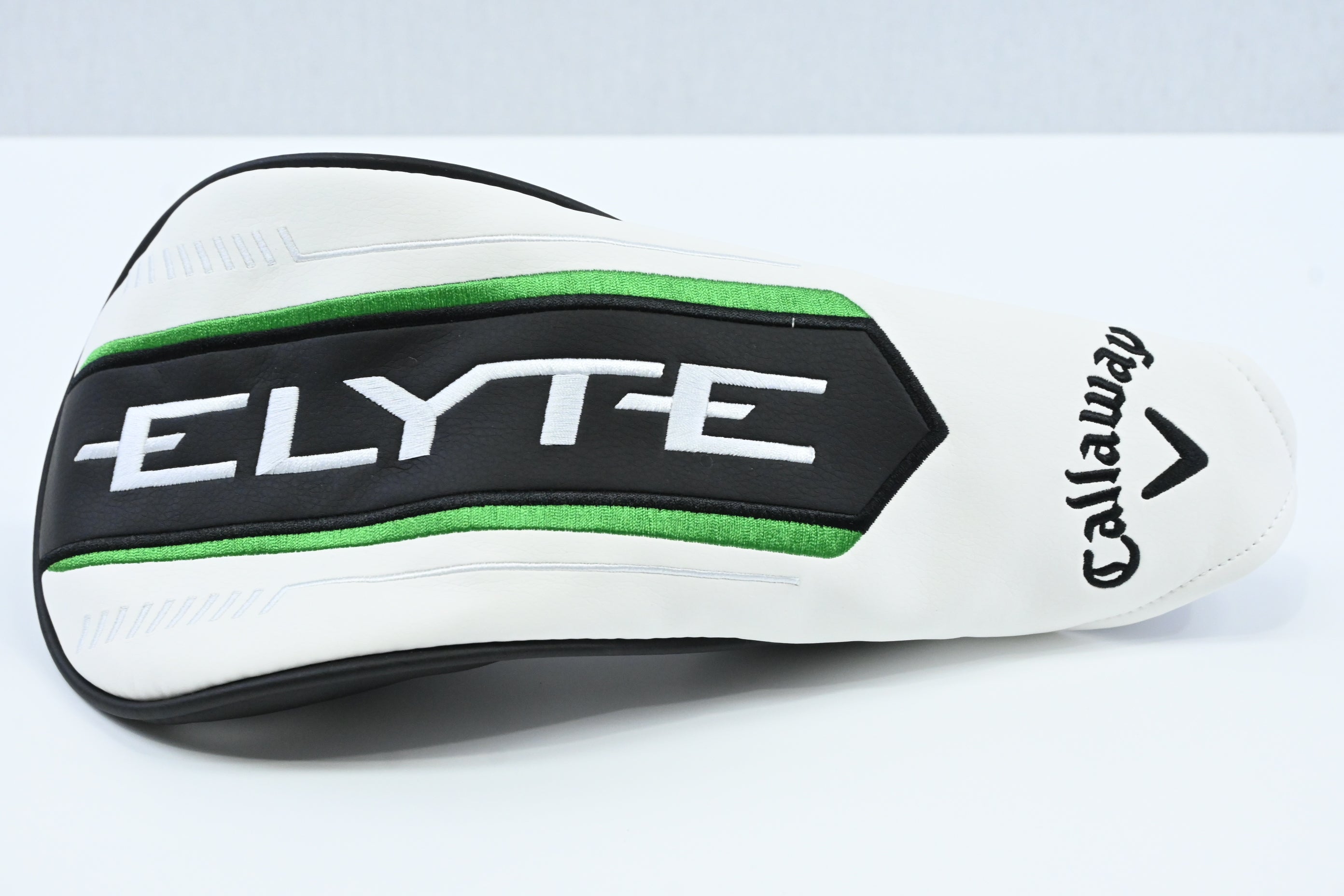 Callaway Elyte Driver / 10.5 Degree / Regular Flex Denali Charcoal 50 Shaft