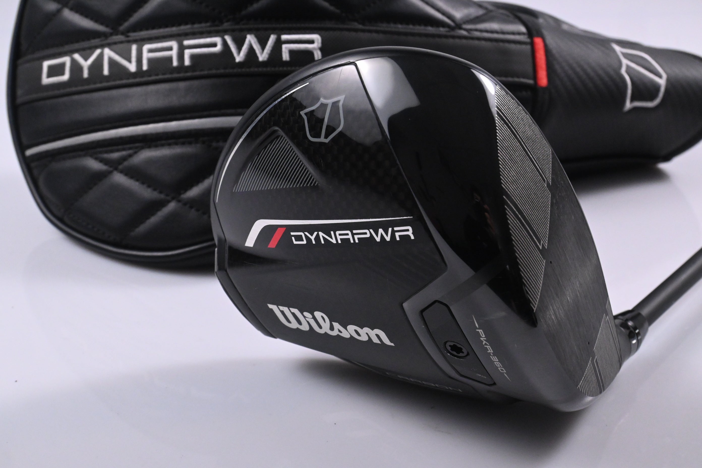Wilson DYNAPWR 2025 Carbon Driver / 10.5 Degree / X-Flex HZRDUS Black Gen 5 60