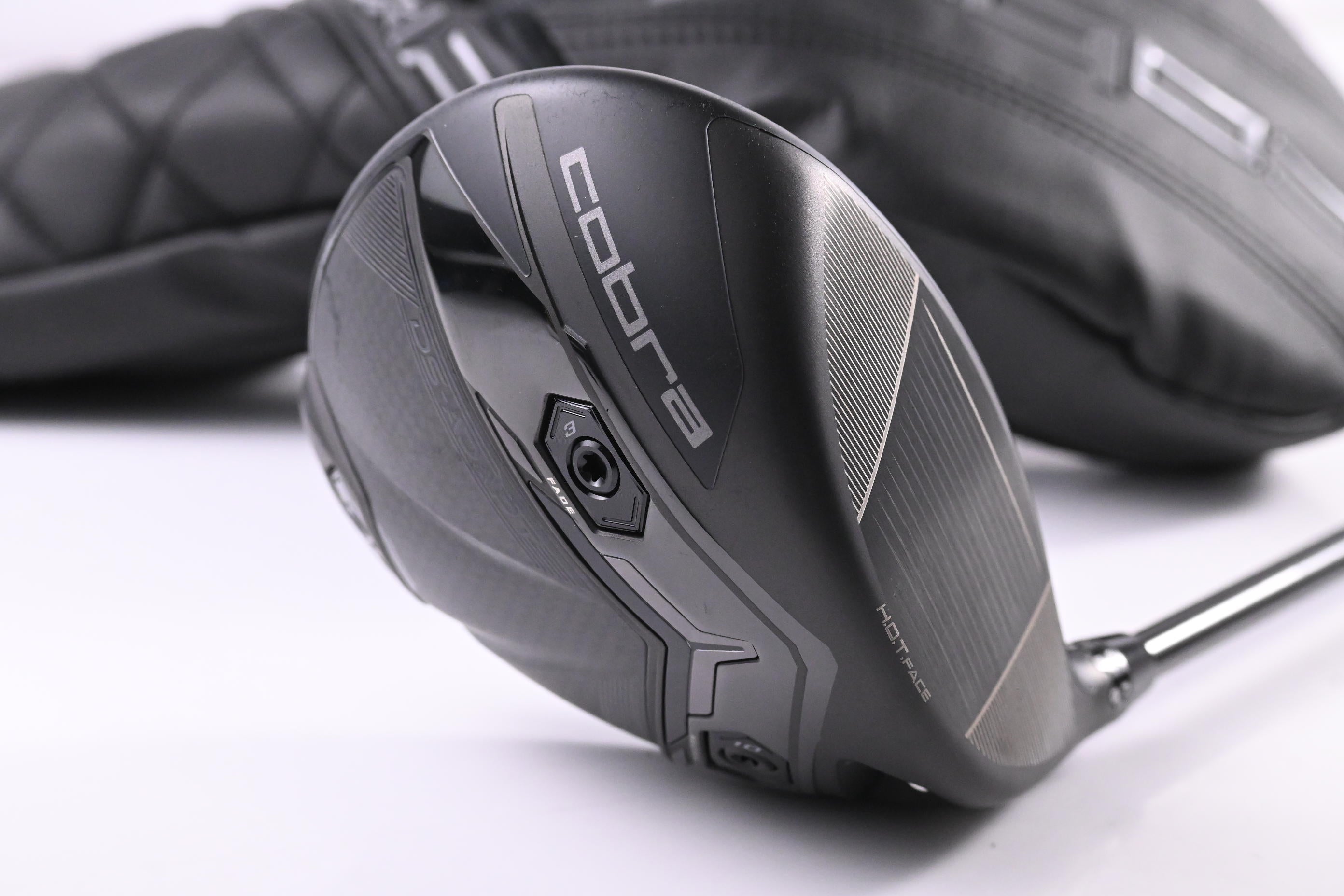 Cobra DS-Adapt LS Driver / 9 Degree / X-Flex Denali Black 60 Shaft
