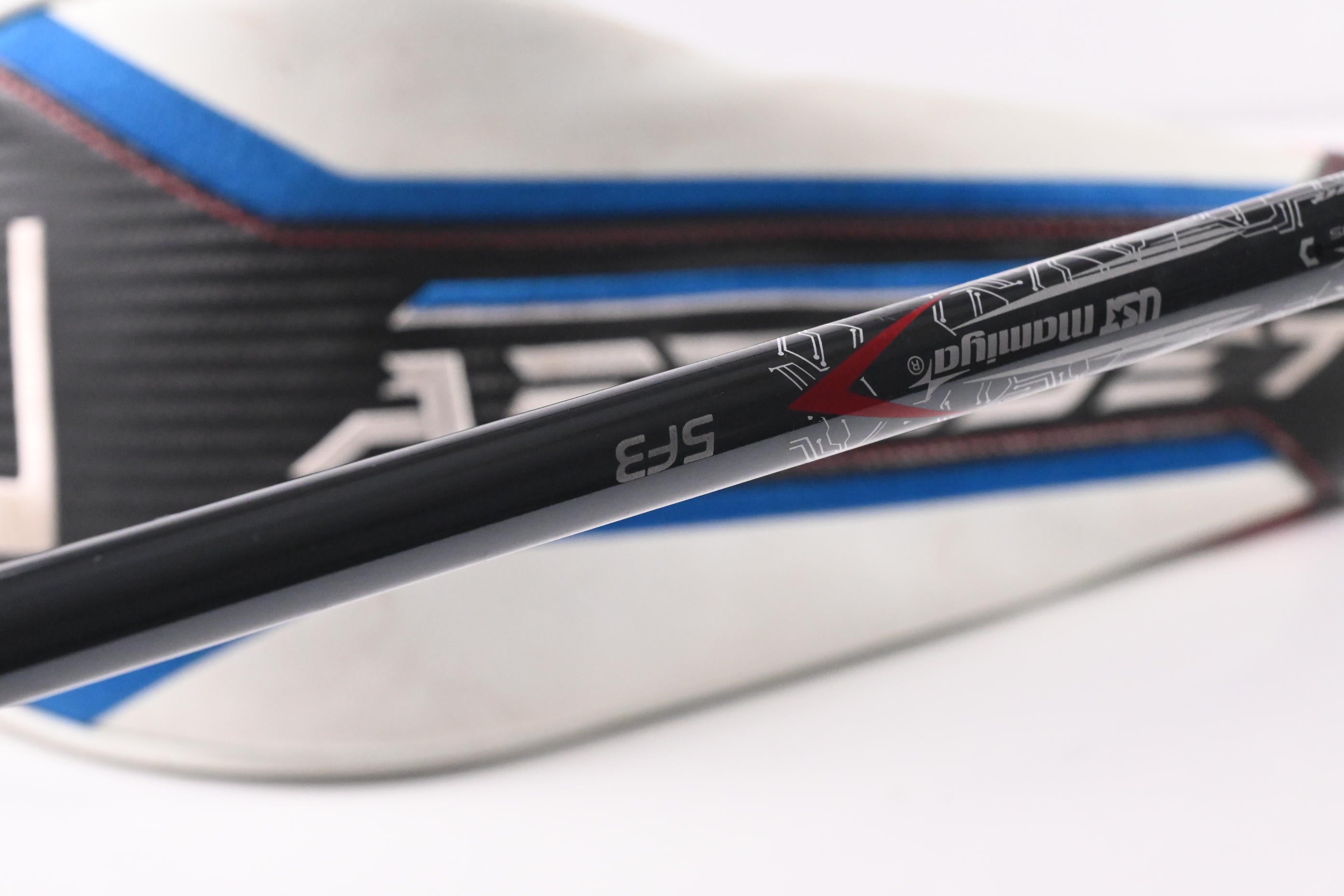 Cobra Aerojet Max Driver / 9 Degree / Regular Flex UST LinQ M40X Shaft
