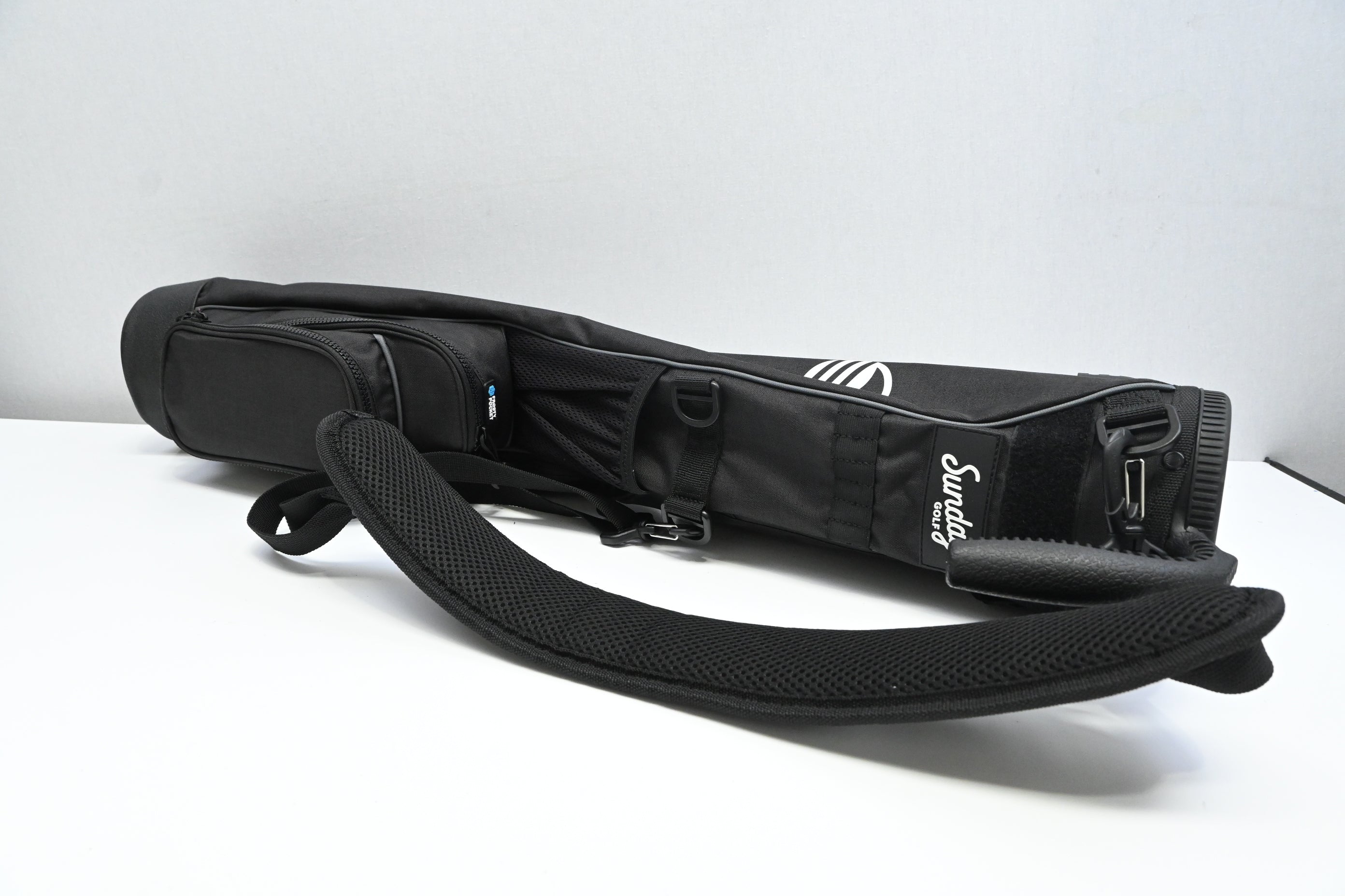 Sunday Golf Pencil Bag / 2-Way / Black, White