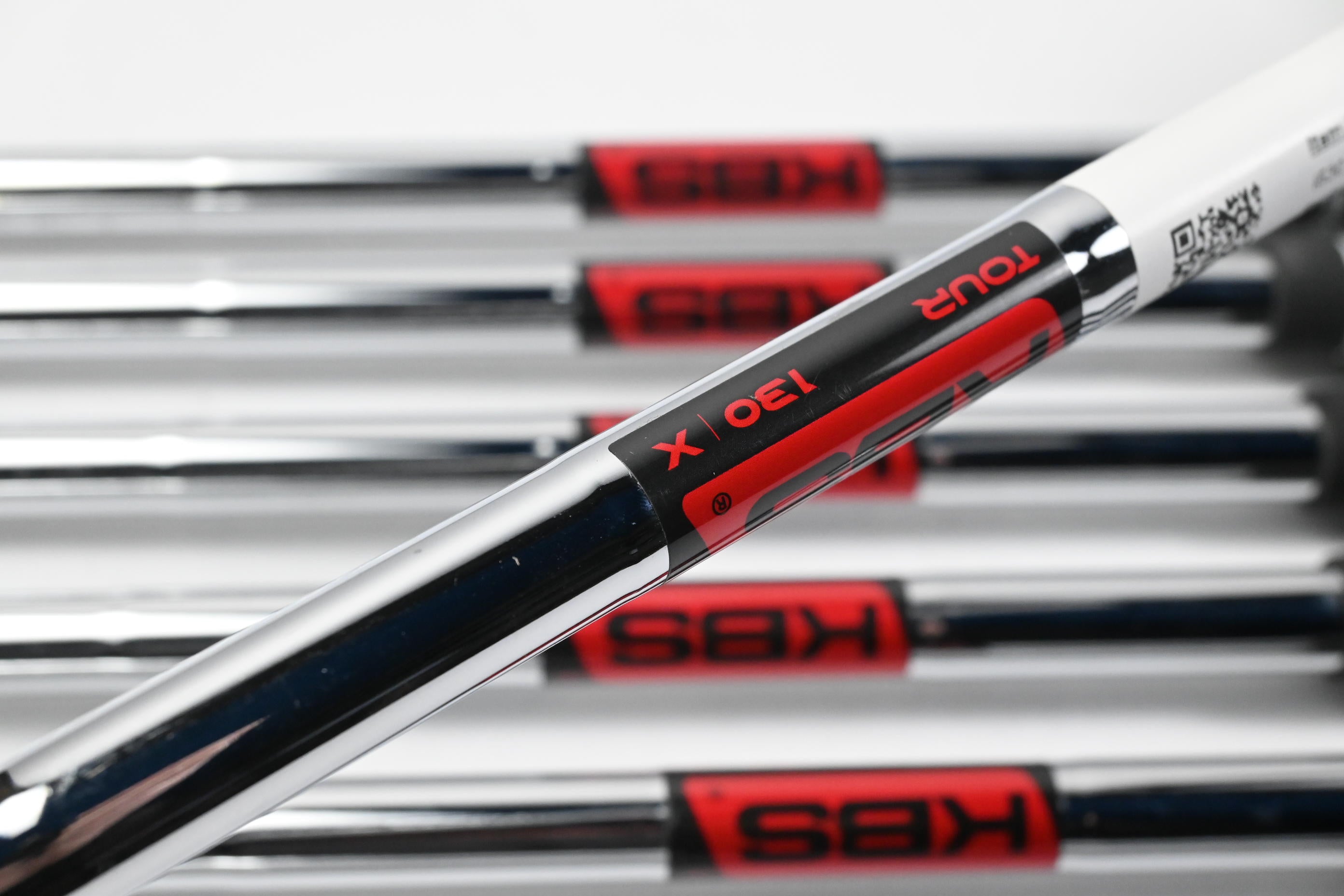 Ping i530 Irons / 5-PW+GW / Red Dot / X-Flex KBS Tour 130 Shafts