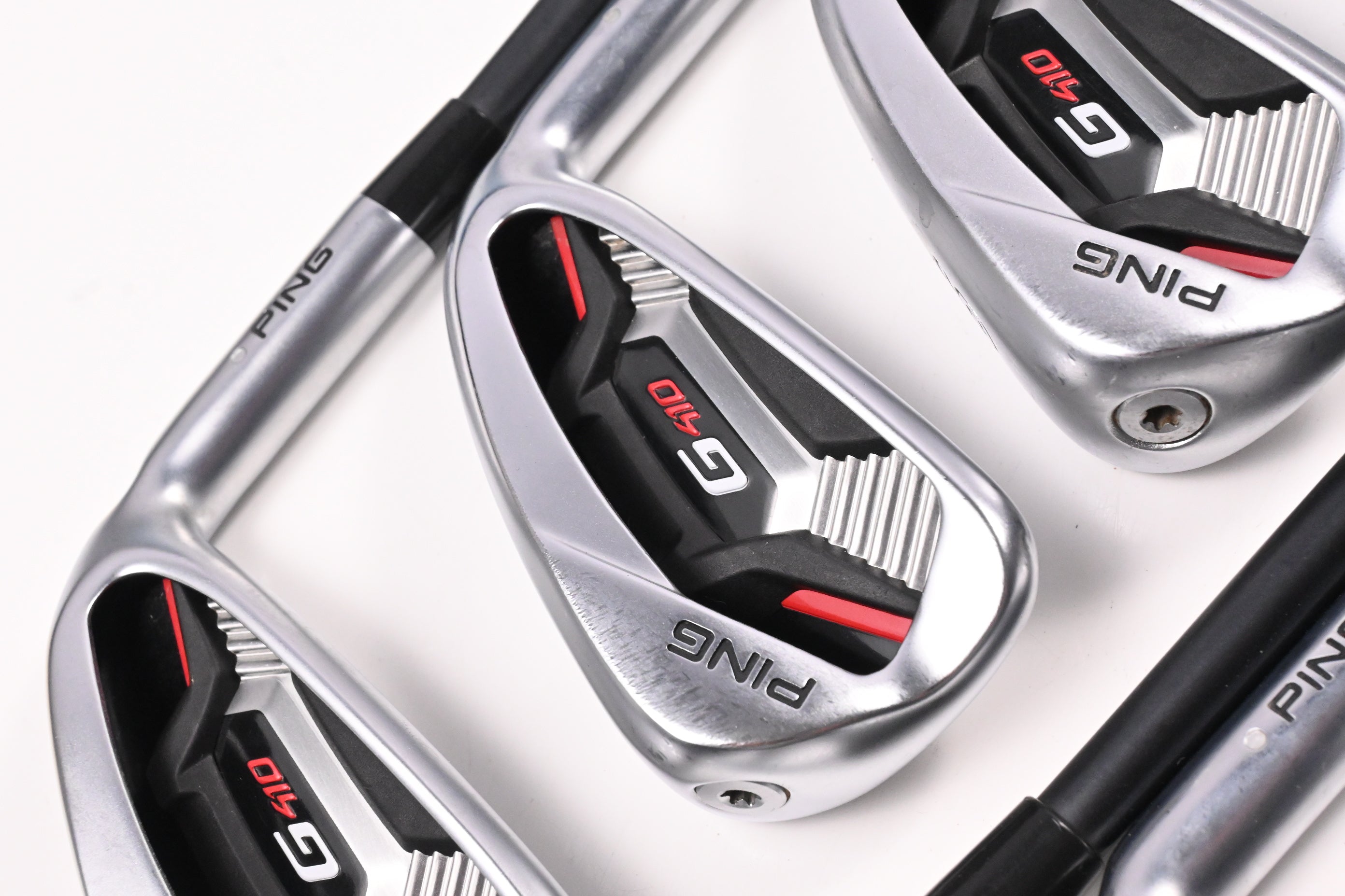 Ping G410 Irons / 4-PW+UW / Silver Dot / Regular Flex Ping ALTA CB Red AWT