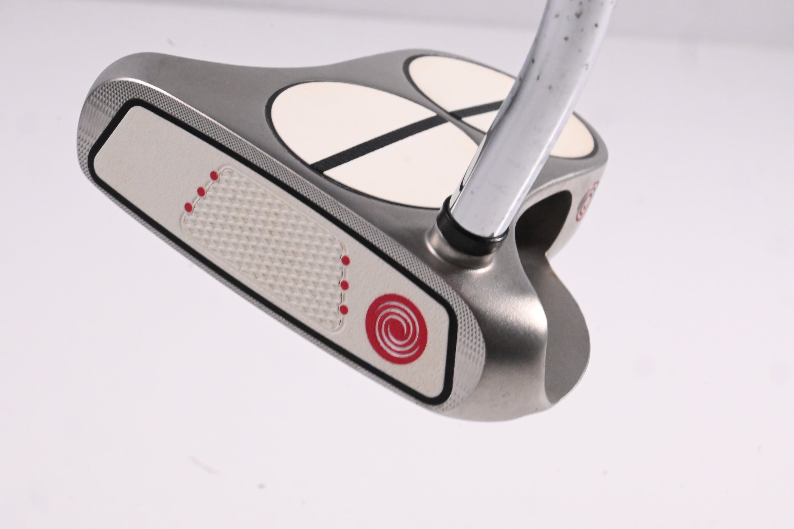 Odyssey White Hot XG 2-Ball Putter / 33 Inch