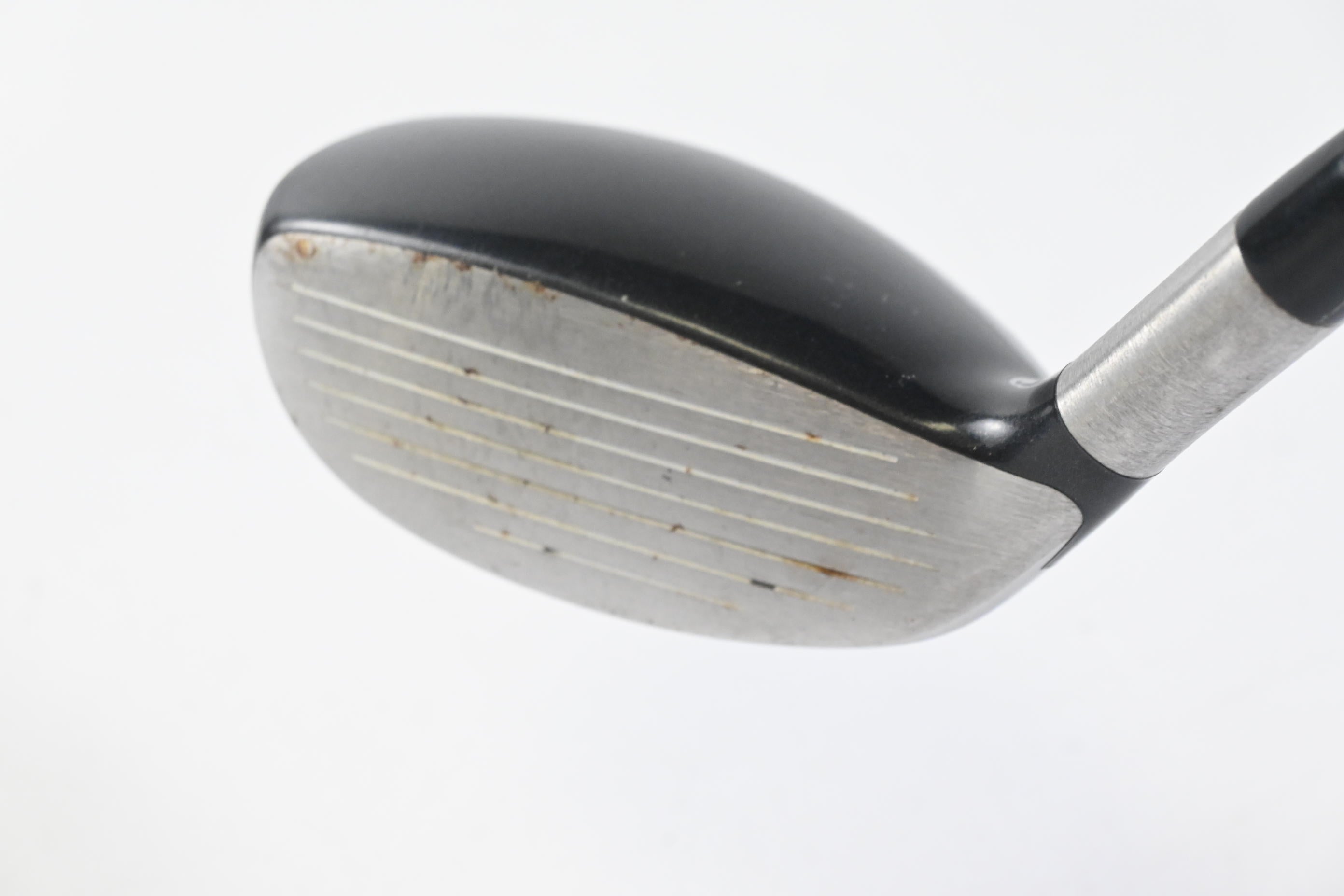 Titleist 909H #3 Hybrid / 19 Degree / Regular Flex Aldila Voodoo Shaft