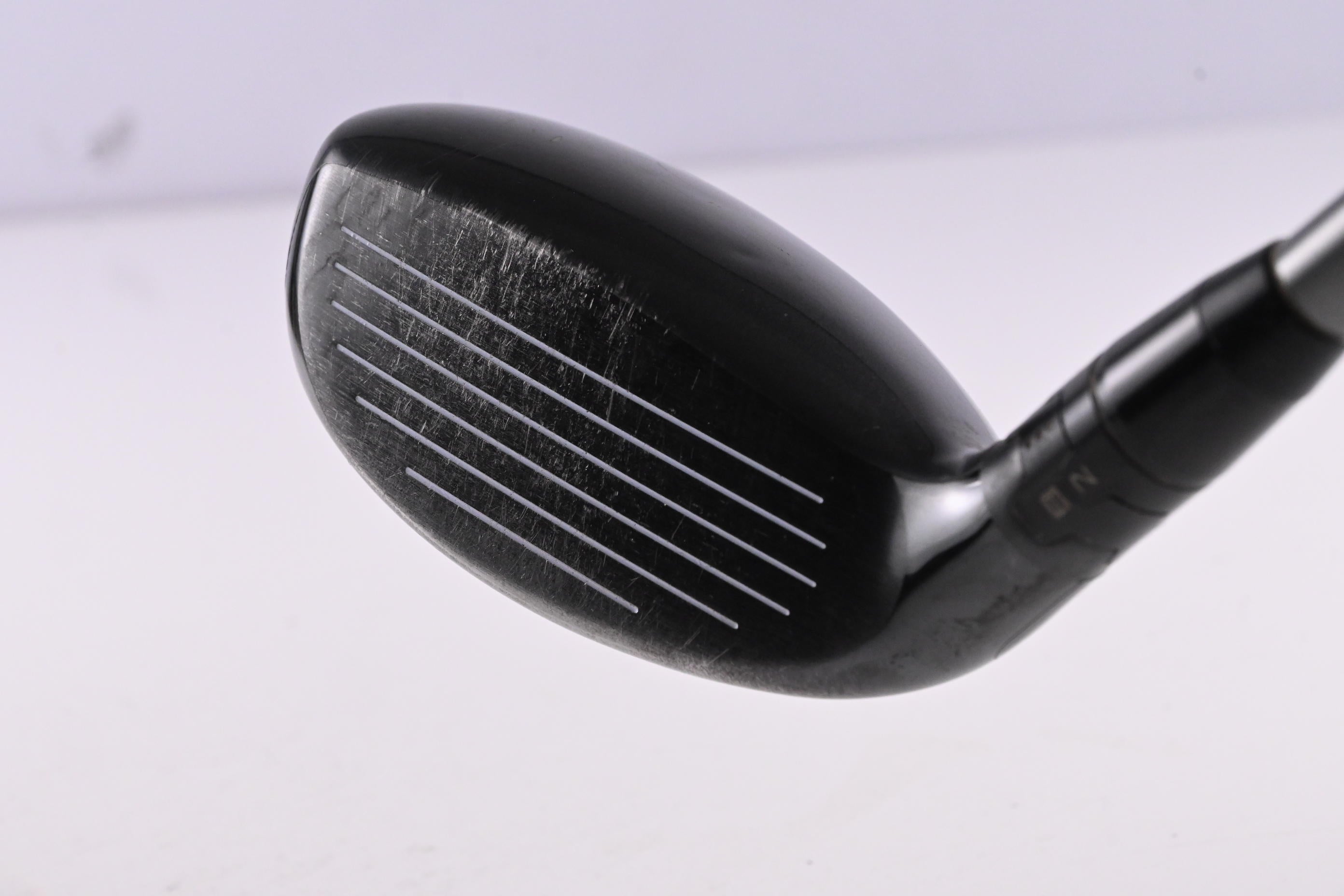Titleist 818 H1 #4 Hybrid / 23 Degree / Stiff Flex Aldila Rogue MAX 85 Shaft
