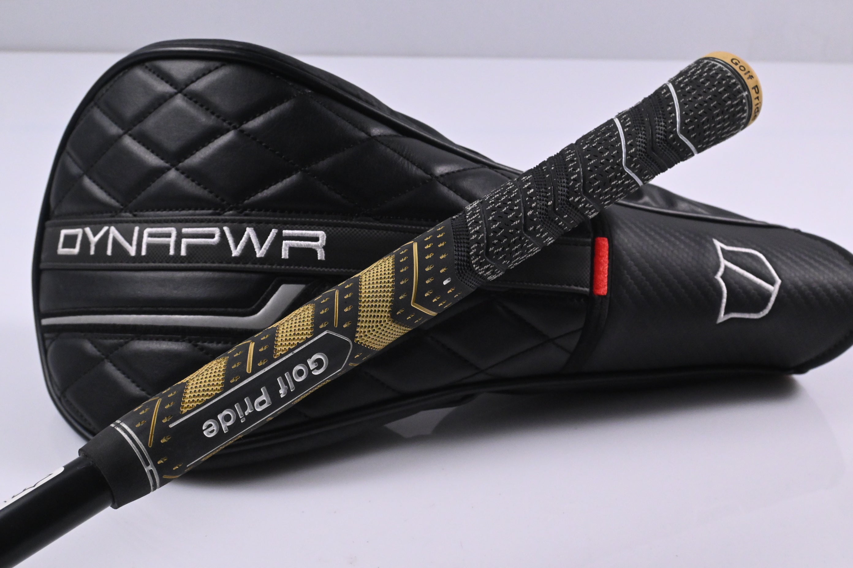 Wilson DYNAPWR 2025 Carbon Driver / 10.5 Degree / X-Flex HZRDUS Black Gen 5 60