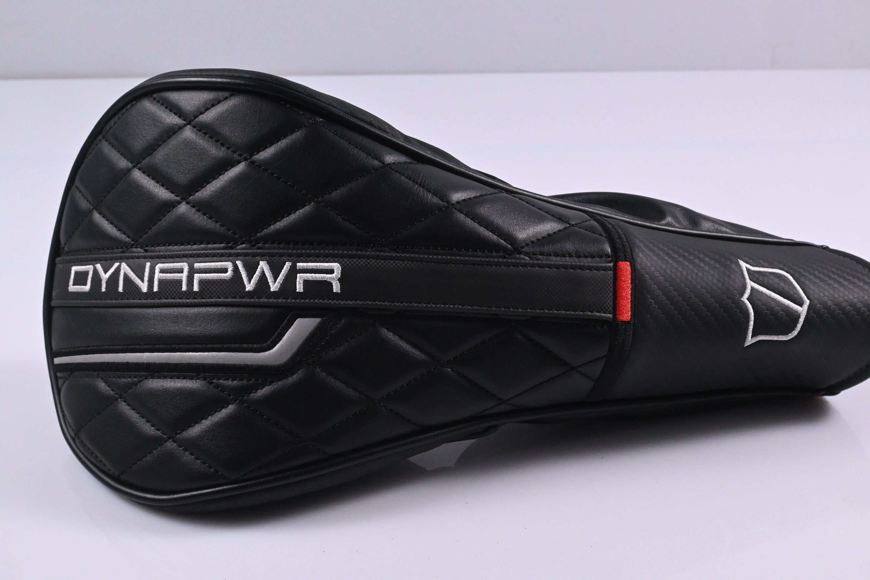 Wilson DYNAPWR 2025 Carbon Driver / 10.5 Degree / X-Flex HZRDUS Black Gen 5 60