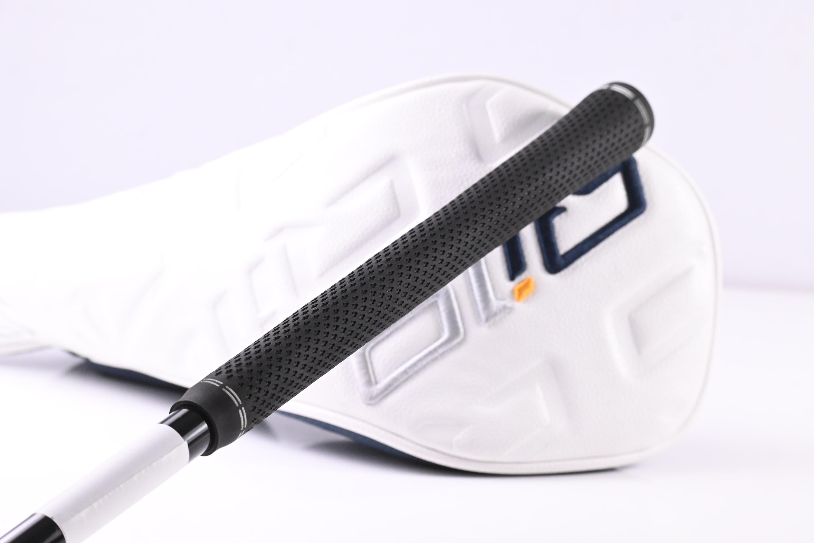 Taylormade Qi10 Driver / 9 Degree / Regular Flex Speeder NX TCS 50 Shaft