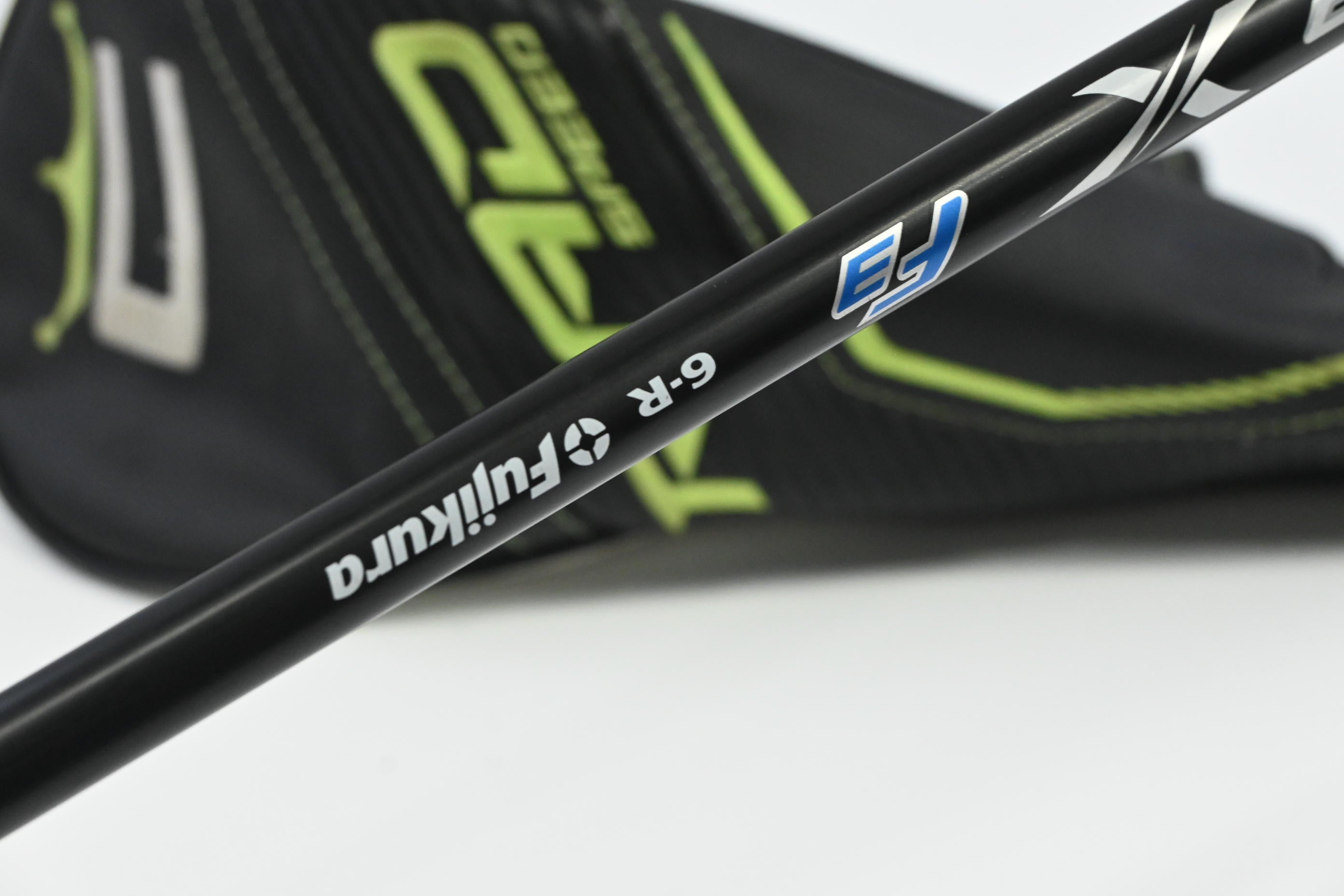 Cobra King Radspeed XB Driver / 10.5 Degree / Regular Flex Fujikura Motore 6