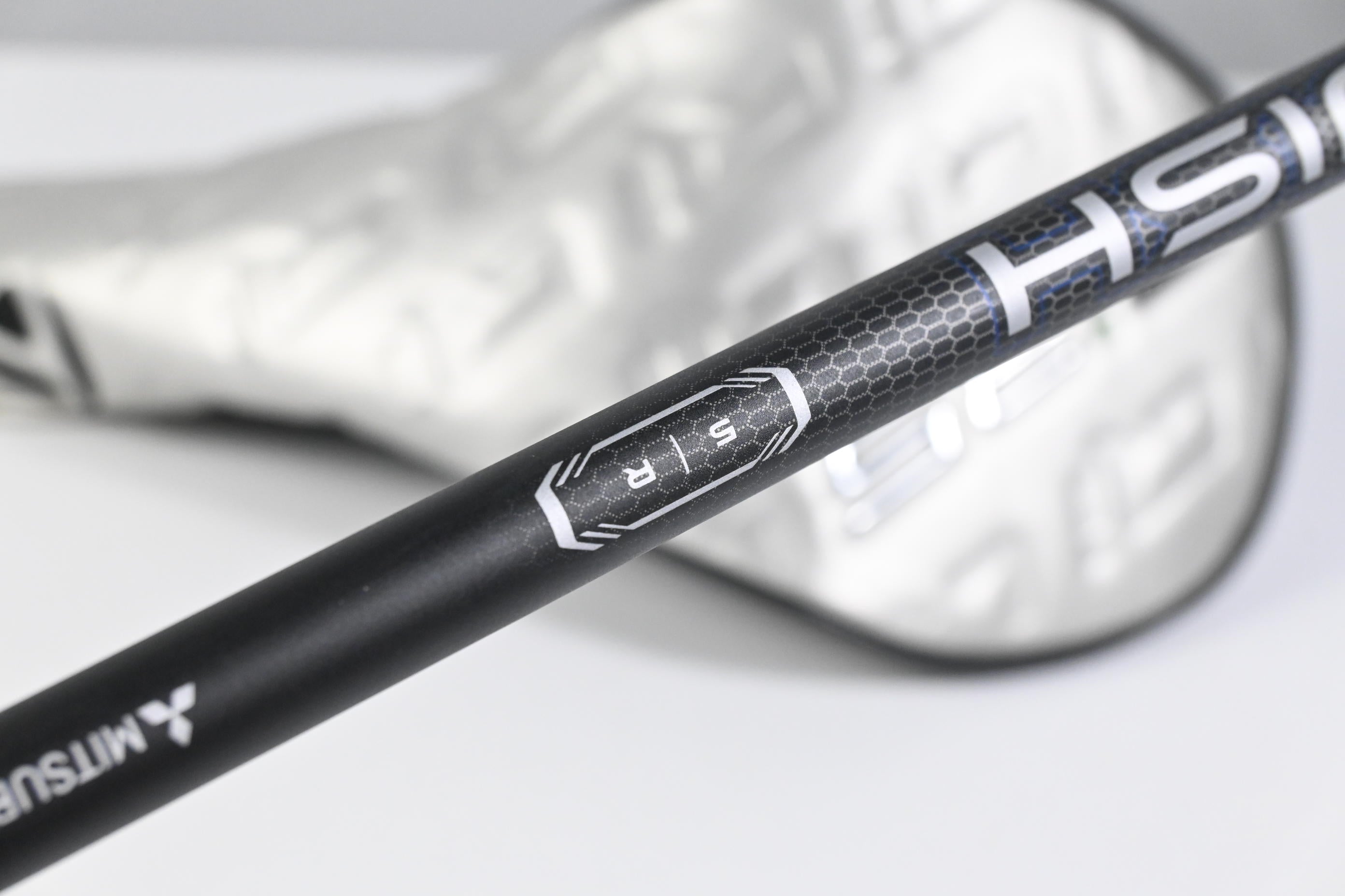 Taylormade Qi35 Driver / 9 Degree / Regular Flex Vanquish 5 Shaft
