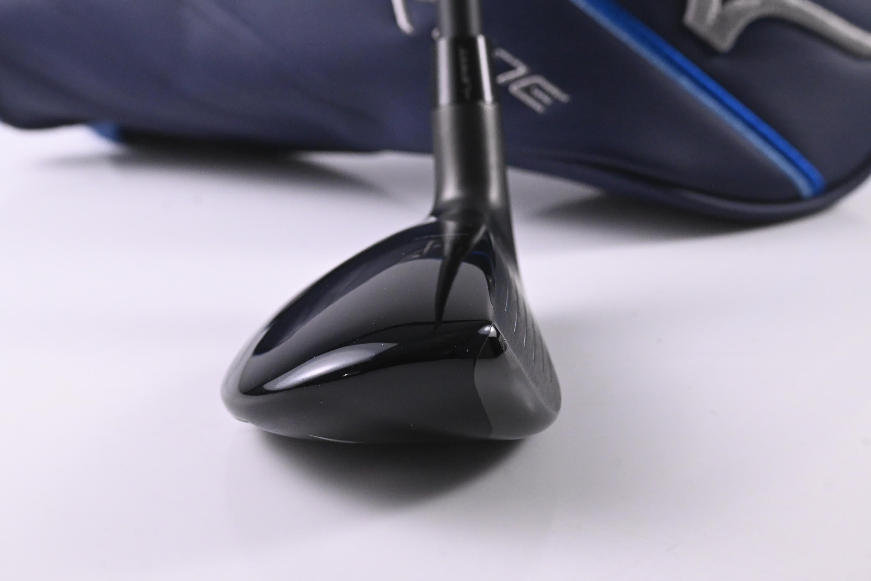 Mizuno JPX One #4 Hybrid / 22 Degree / Stiff Flex Tensei 1K Blue 75 Shaft