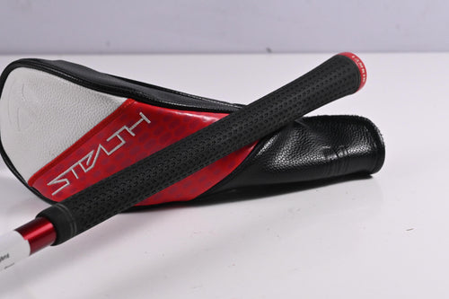 TaylorMade Stealth 2 #4 Hybrid / 22 Degree / Regular Flex Ventus TR Red 6 Shaft