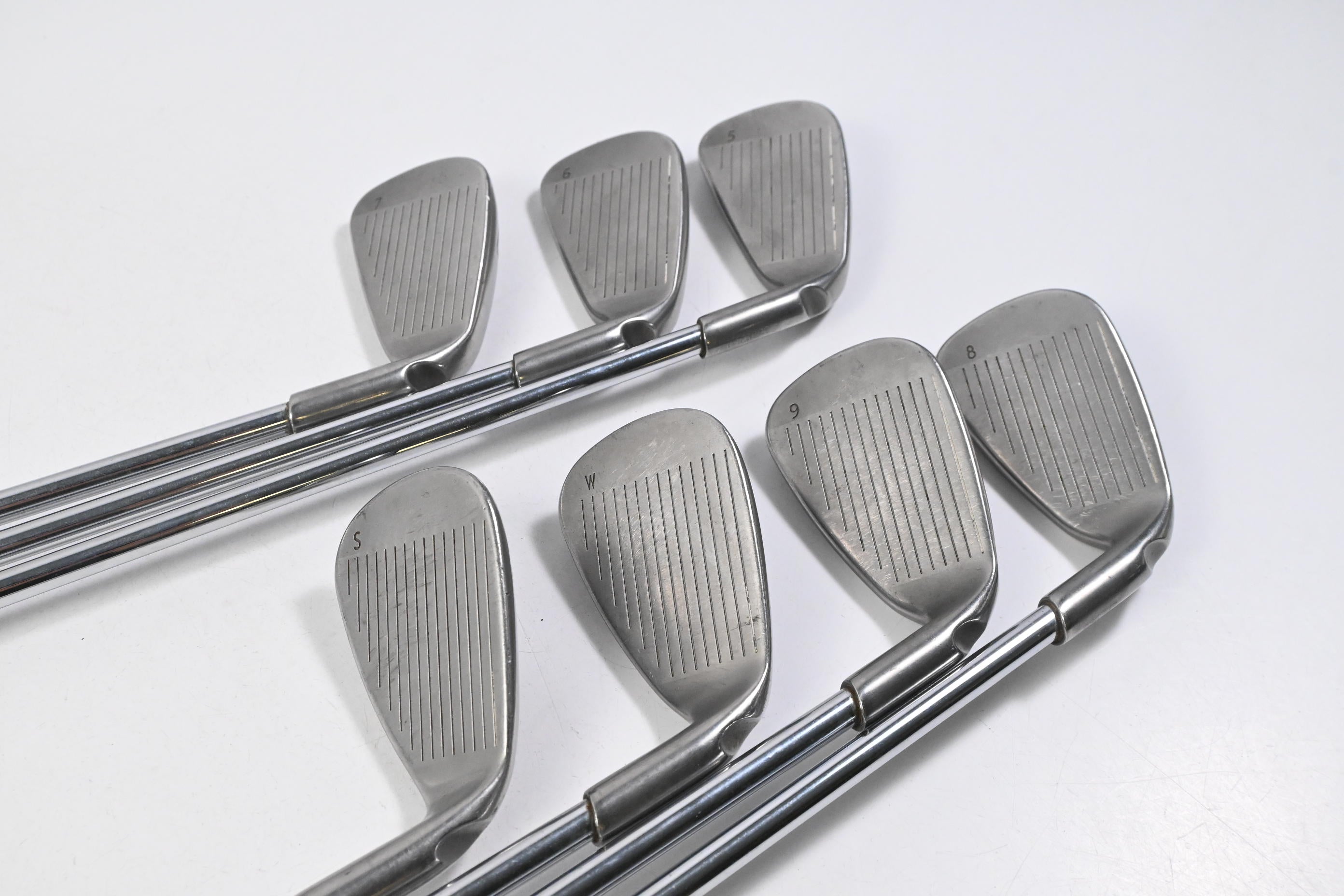 Left-Hand Ping G30 Irons / 5-PW+SW / Black Dot / Regular Flex Ping CFS Distance