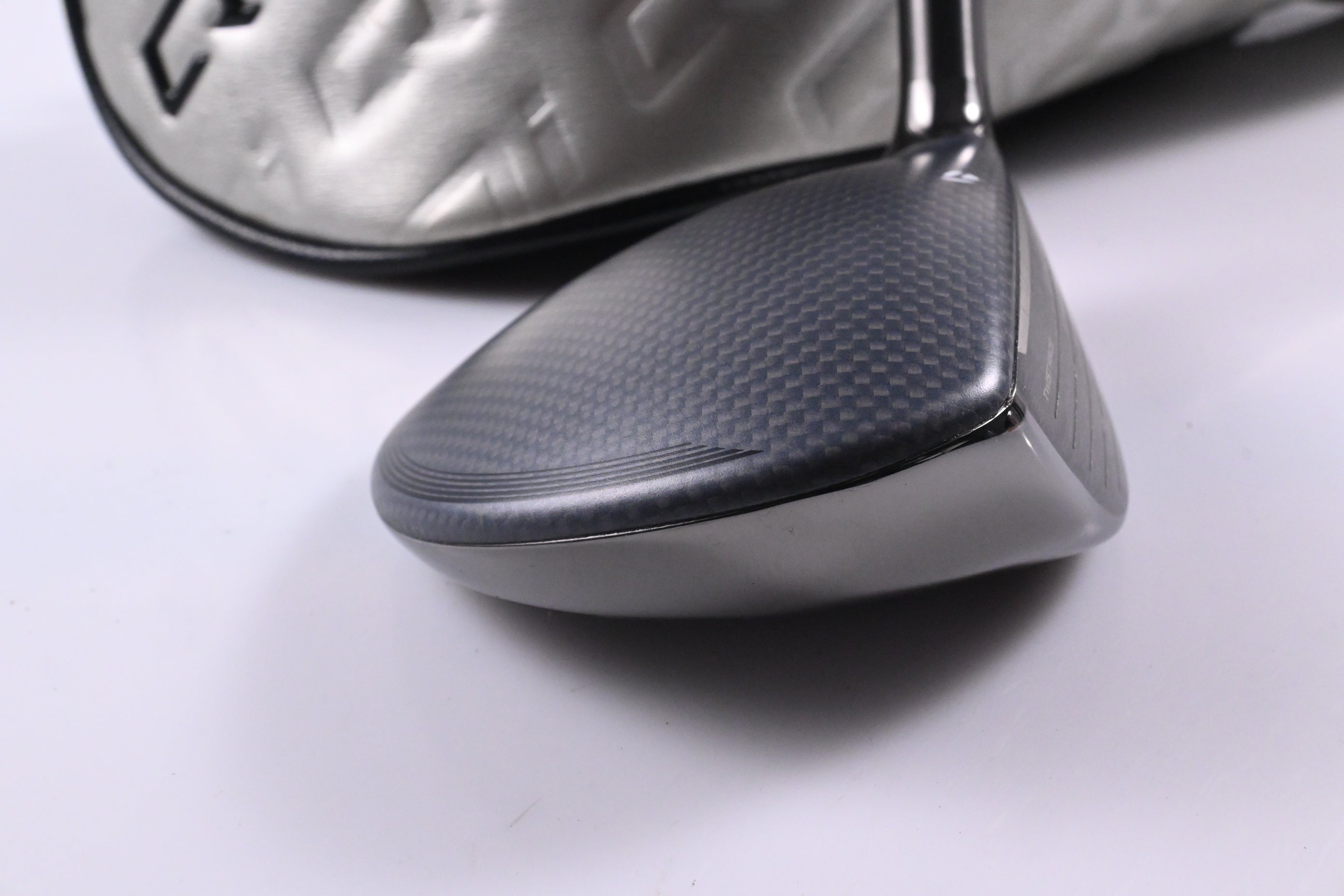 Taylormade Qi35 #7 Wood / 21 Degree / Stiff Flex Kai`li Dark Waves White 70
