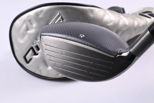 Taylormade Qi35 #7 Wood / 21 Degree / Stiff Flex Kai`li Dark Waves White 70