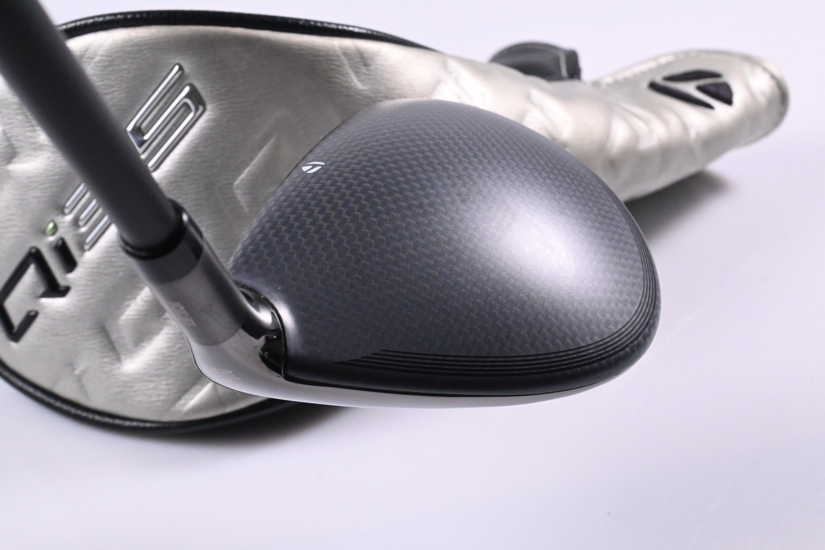 Taylormade Qi35 #7 Wood / 21 Degree / Stiff Flex Kai`li Dark Waves White 70