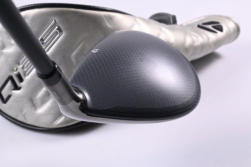 Taylormade Qi35 #7 Wood / 21 Degree / Stiff Flex Kai`li Dark Waves White 70