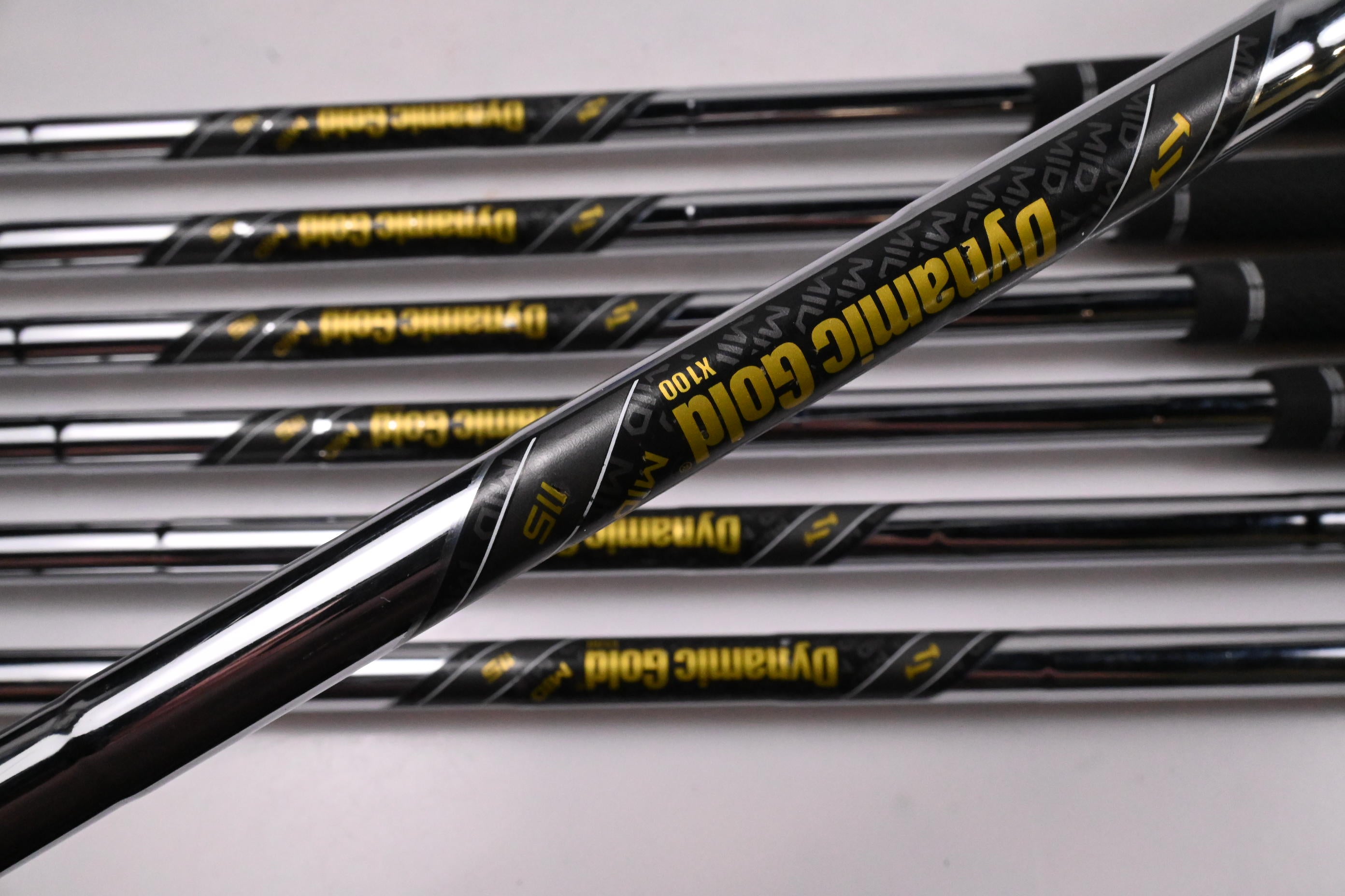 Ping i530 Irons / 4-PW / Green Dot / X-Flex Dynamic Gold Mid 115 X100 Shafts