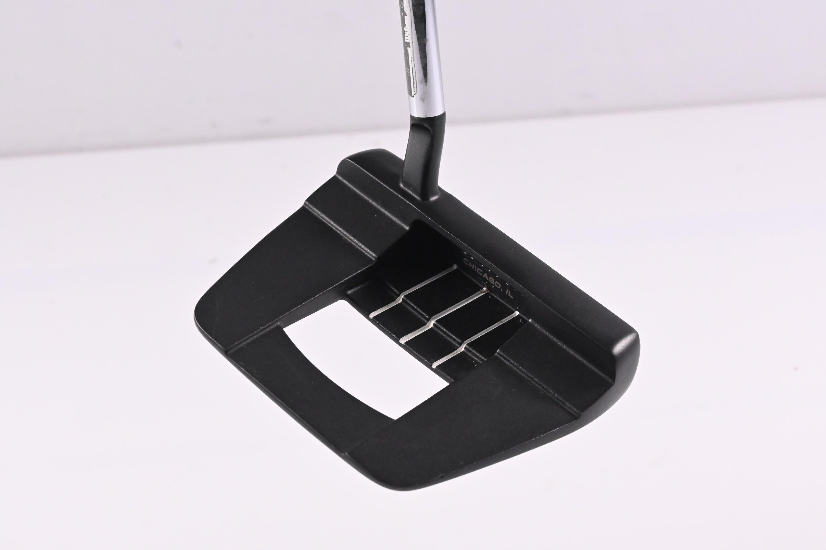 Wilson Staff Infinite 2024 The L Putter / 34 Inch