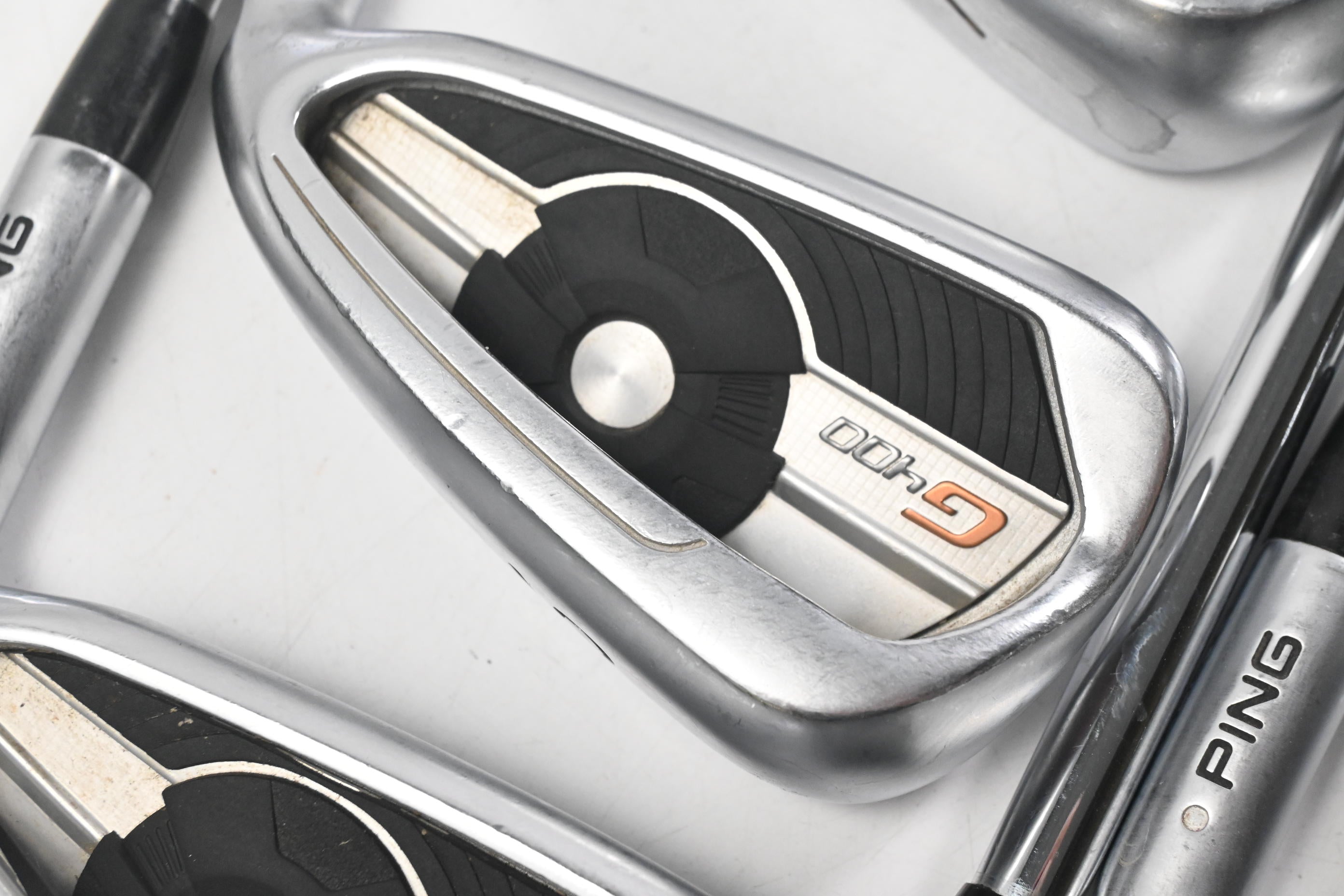 Ping G400 Irons / 5-PW+SW / White Dot / Stiff Flex N.S.Pro Modus3 Tour 105 Shafts