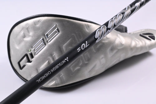 Taylormade Qi35 #7 Wood / 21 Degree / Stiff Flex Kai`li Dark Waves White 70