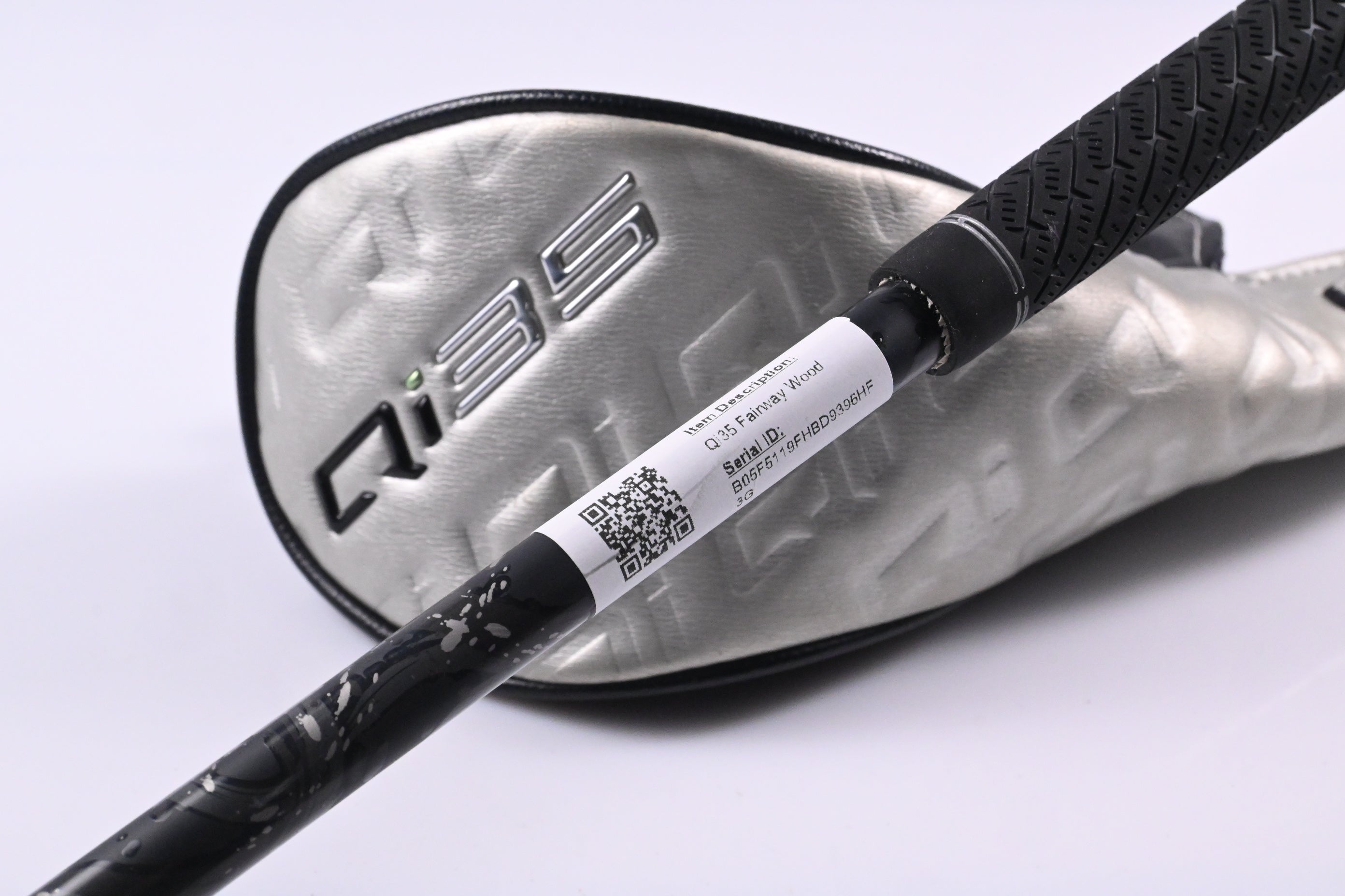 Taylormade Qi35 #7 Wood / 21 Degree / Stiff Flex Kai`li Dark Waves White 70