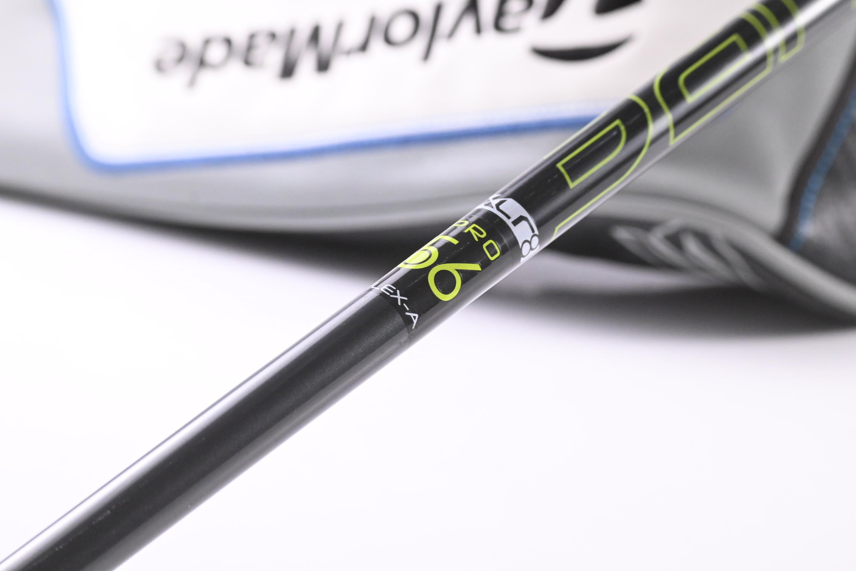 Taylormade SIM Max Driver / 10.5 Degree / Senior Flex Fujikura Pro 56 Shaft