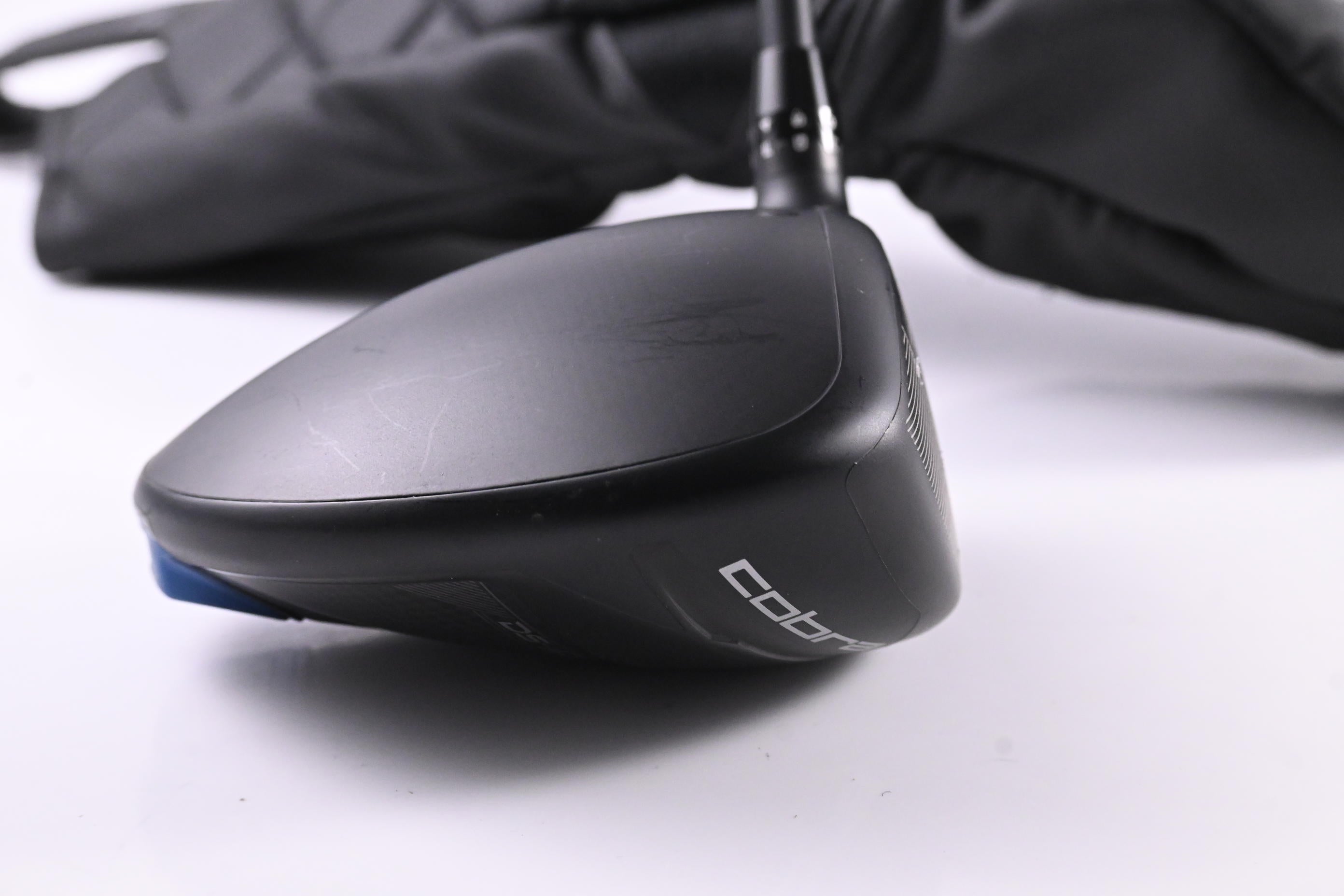 Cobra DS-Adapt X Driver / 9 Degree / Regular Flex Vanquish 4 Shaft