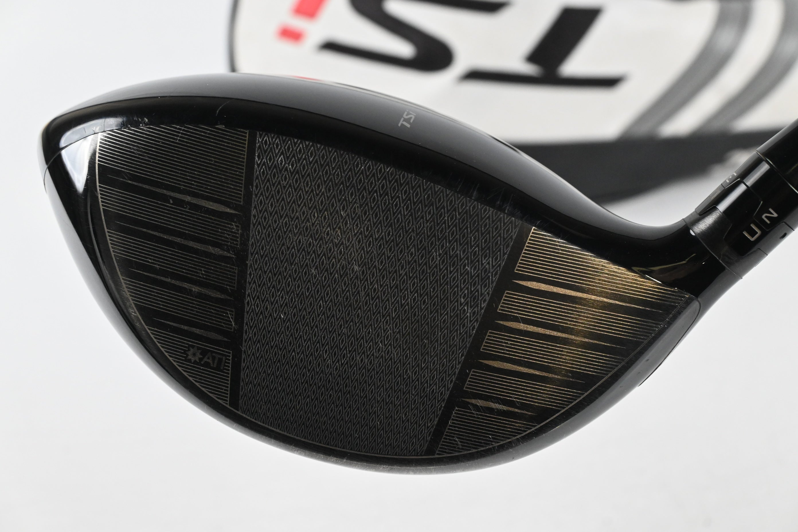 Titleist TSi2 Driver / 9 Degree / Regular Flex Tensei AV RAW Blue 55 Shaft