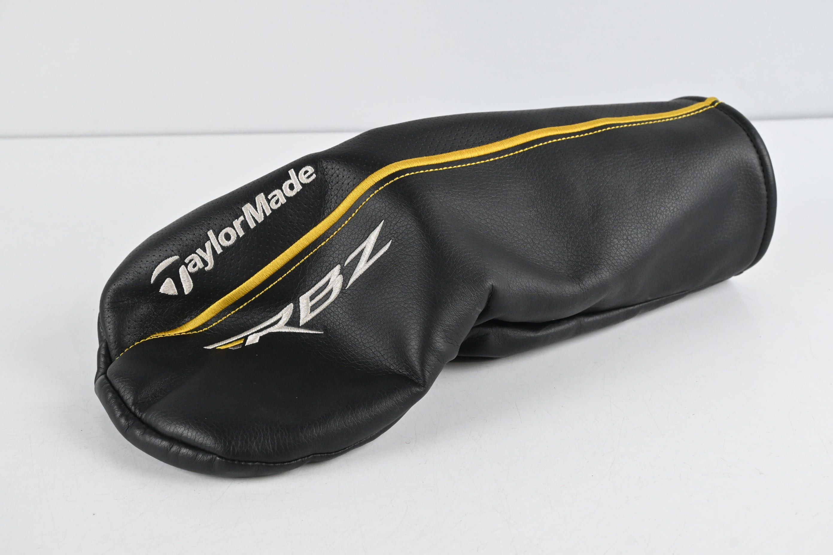 Taylormade RBZ Black Driver / 10.5 Degree / Regular Flex Ozik MFS White Tie X4