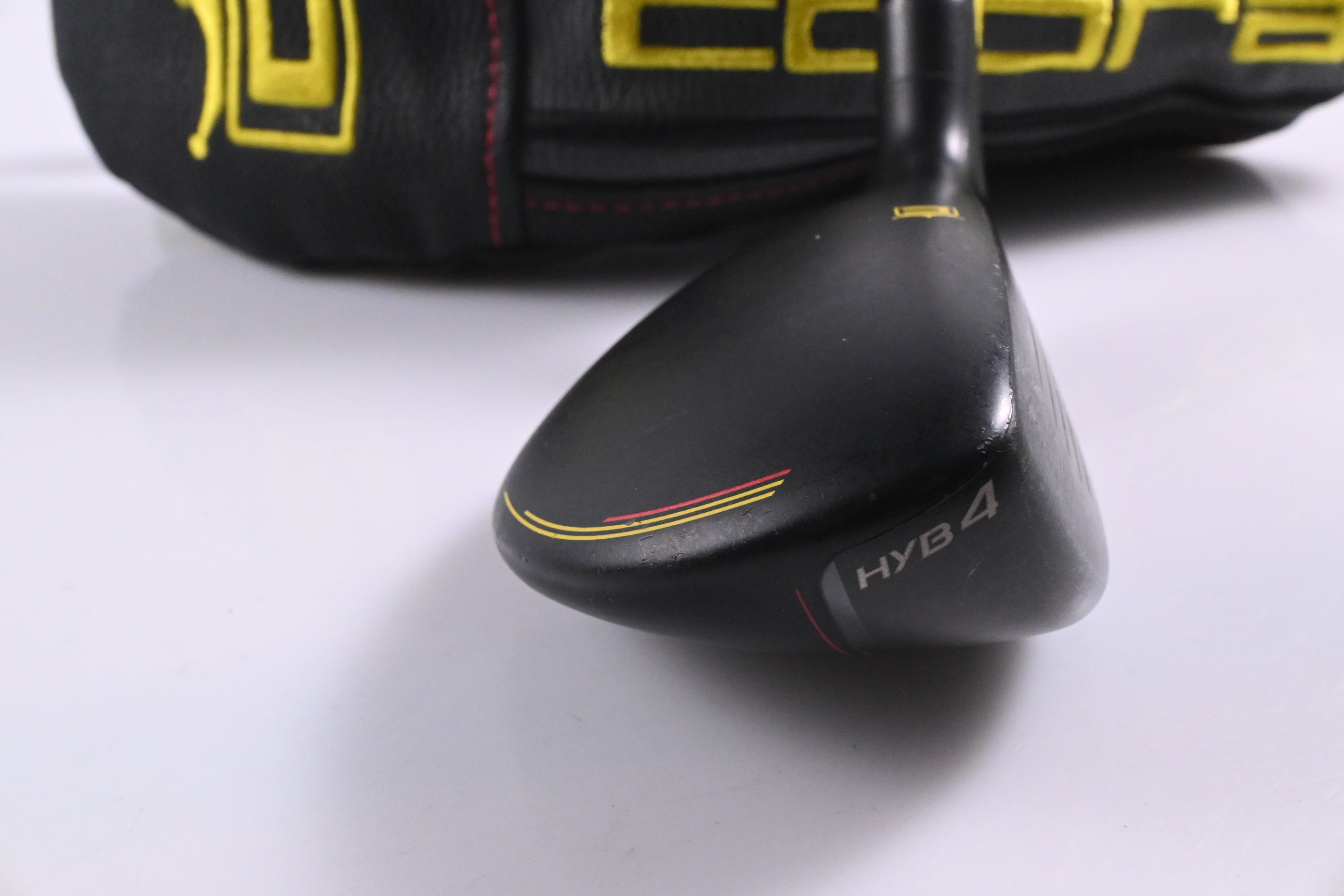 Cobra King Speedzone #4 Hybrid / 21 Degree / Regular Flex Recoil ESX 480 Shaft