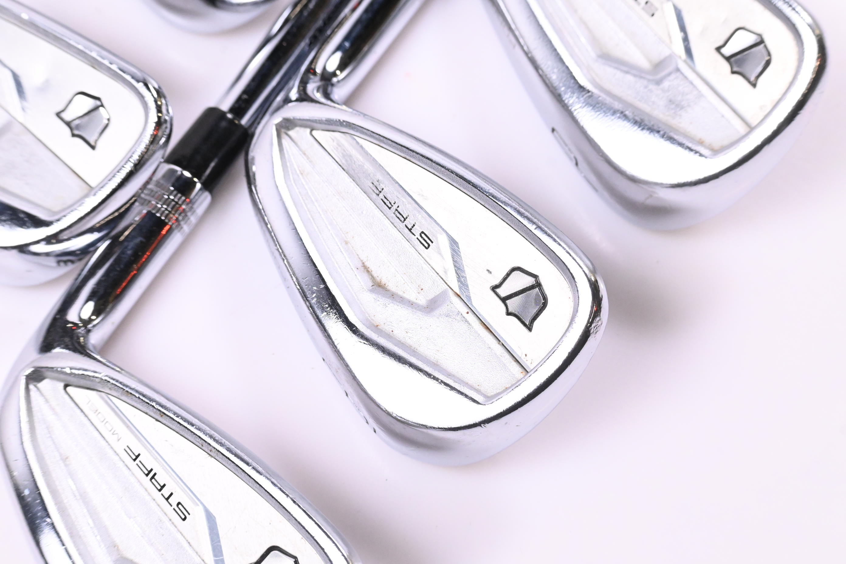 Wilson Staff Model 2024 CB Irons / 6-PW / Stiff Flex KBS Tour Lite Shafts