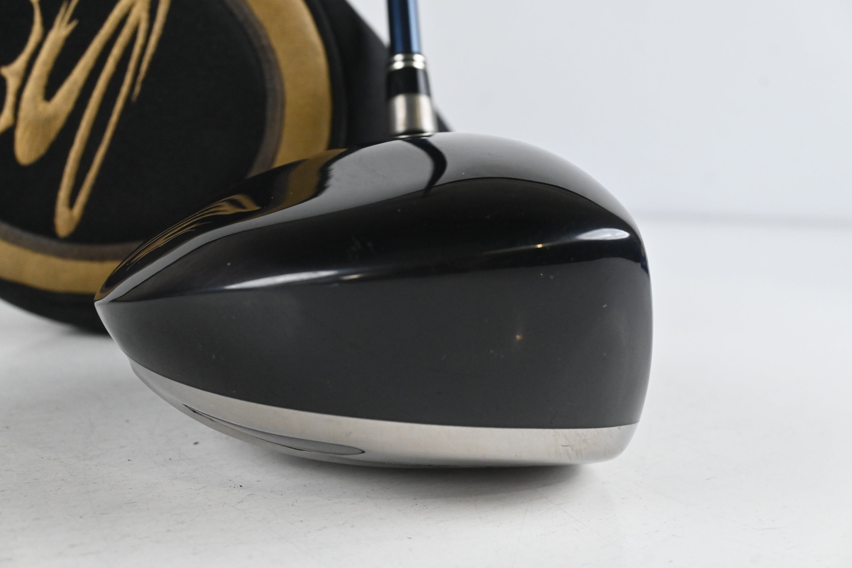 Cobra SZ Driver / 10.5 Degree / Regular Flex Aldila HM Tour 60 Shaft