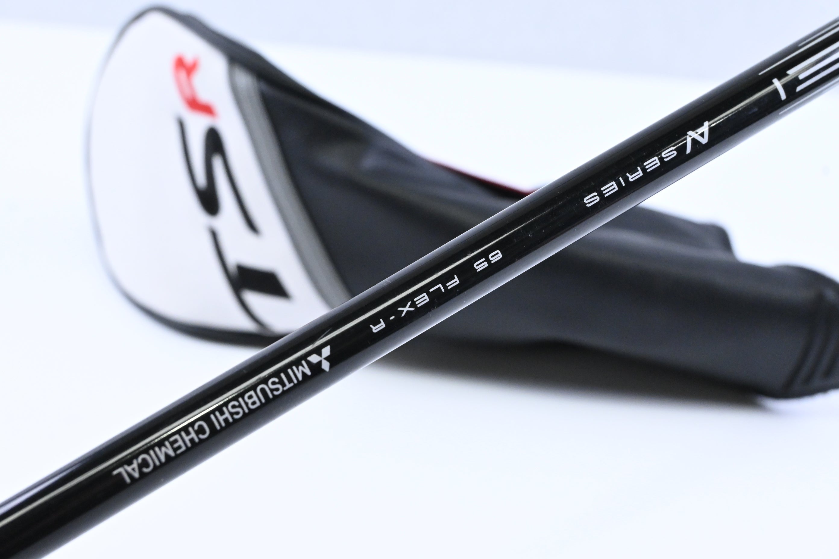Left Hand Titleist TSR2 #3 Wood / 15 Degree / Regular Flex Tensei AV Blue 65