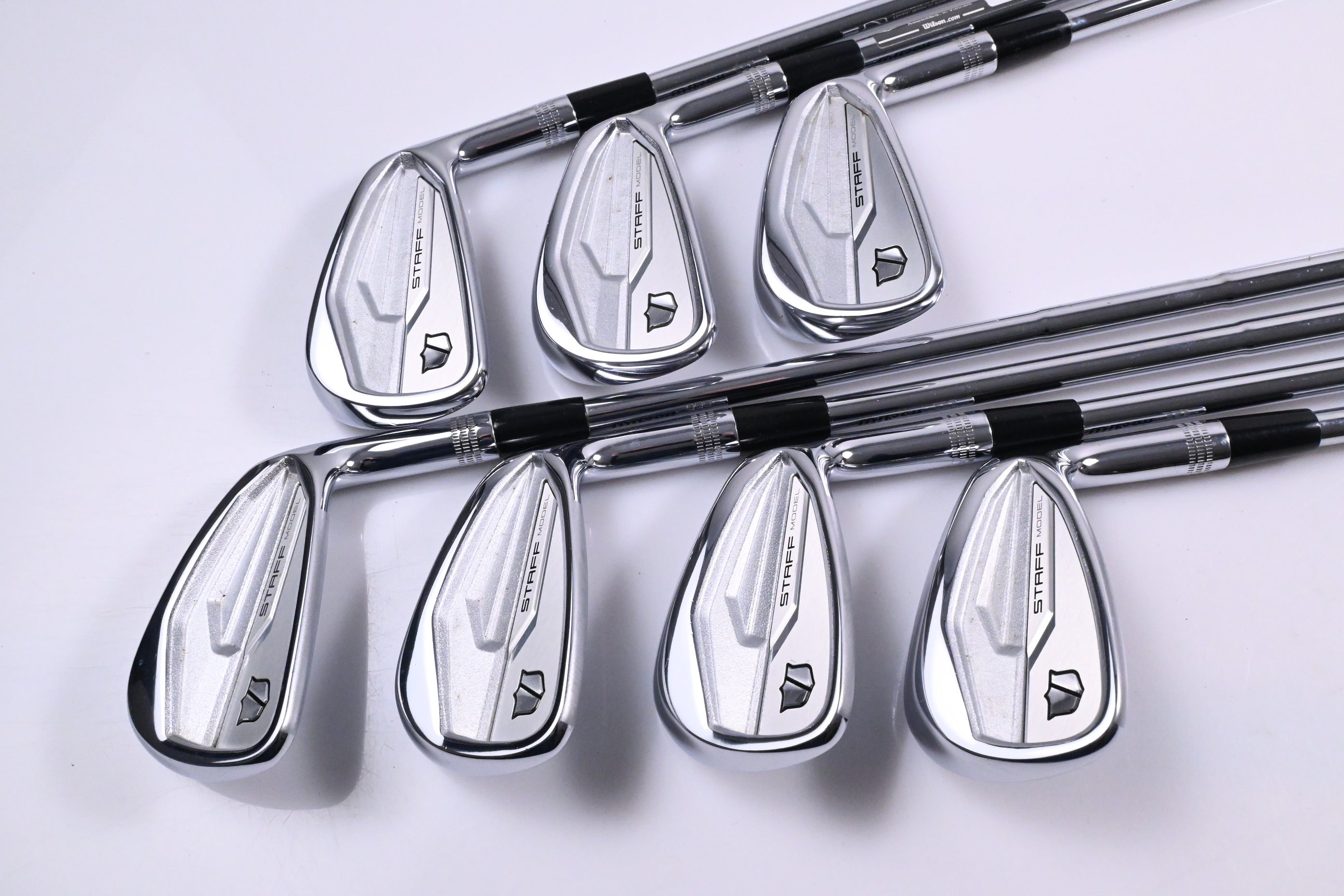Wilson Staff Model 2024 CB Irons / 4-PW / Stiff Flex Dynamic Gold Mid 115 S300