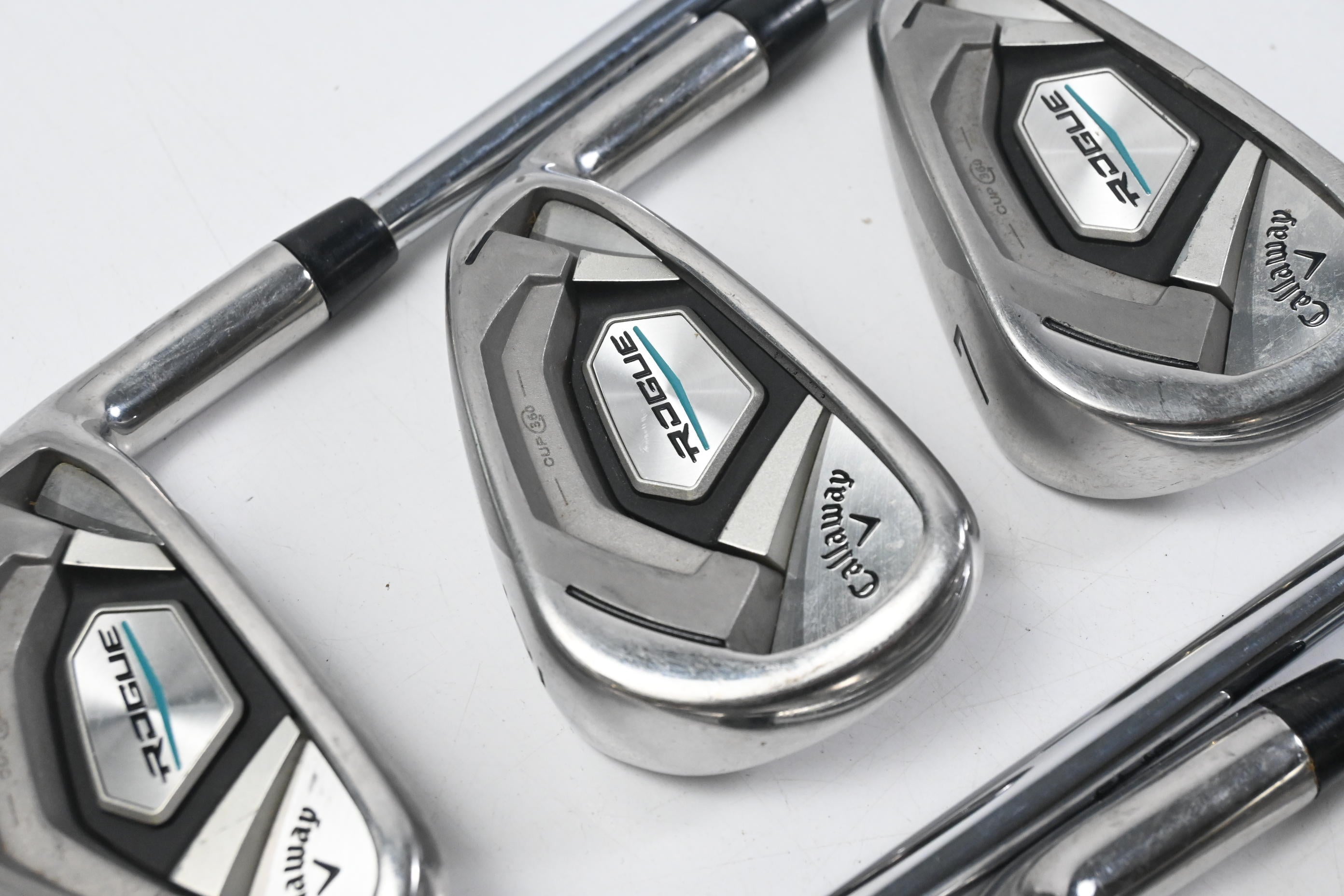 Callaway Rogue Irons / 5-PW+SW / Regular Flex XP 95 R300 Shafts
