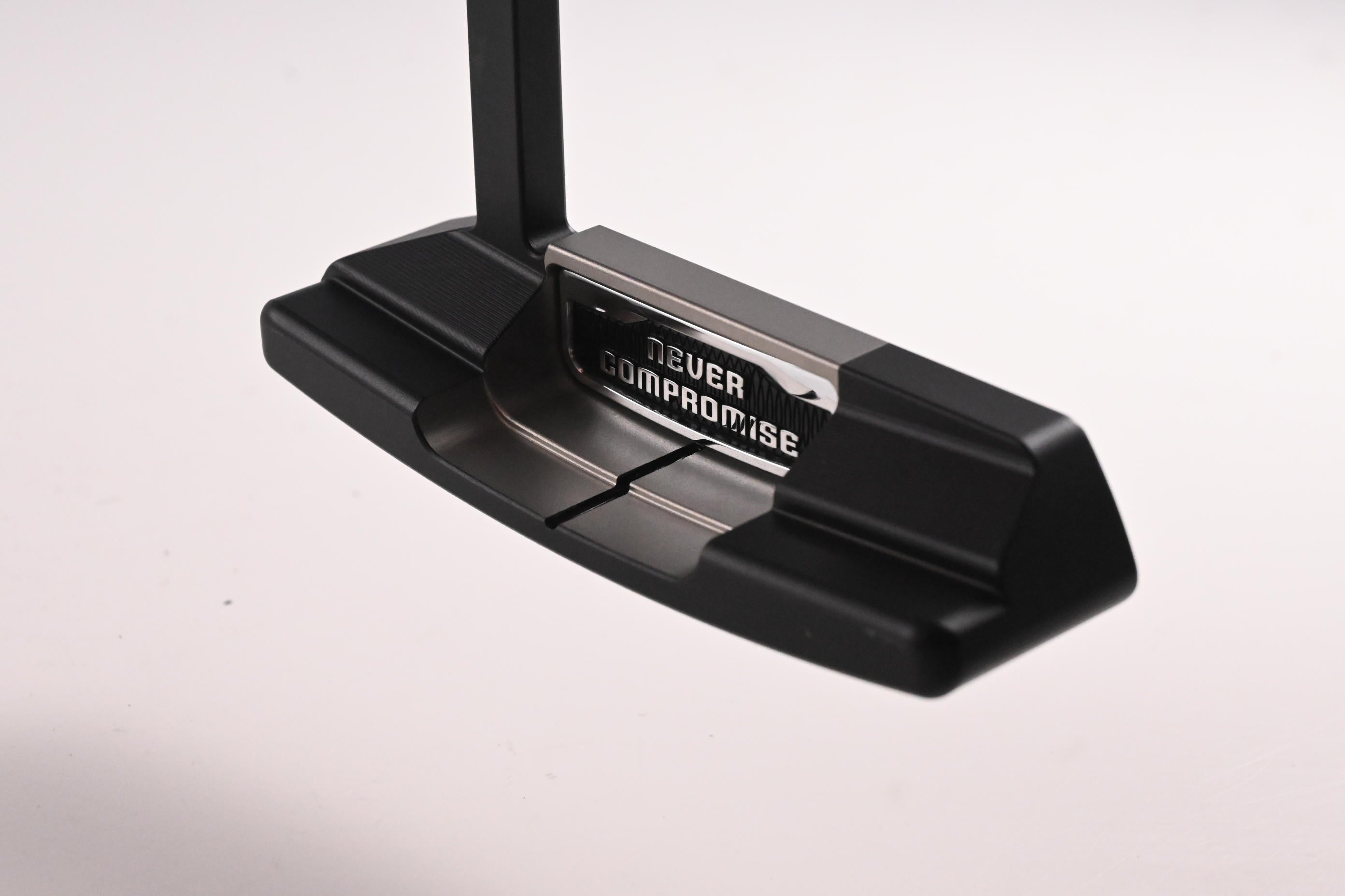 Never Compromise Reserve 1 Putter / 34 Inch