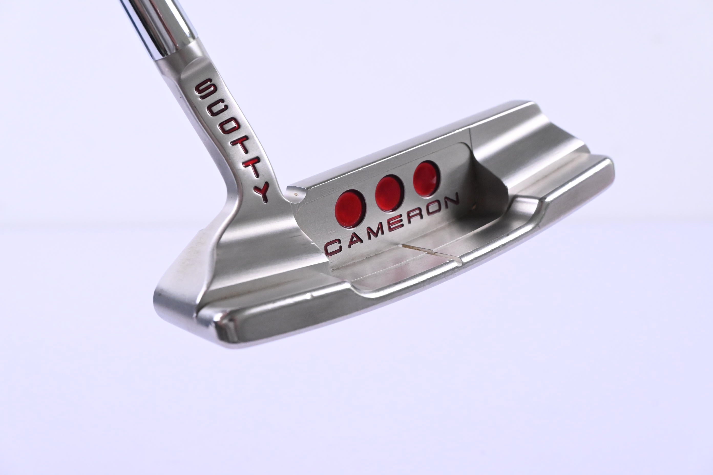 Scotty Cameron Studio Select Newport 2.5 Putter / 35 Inch