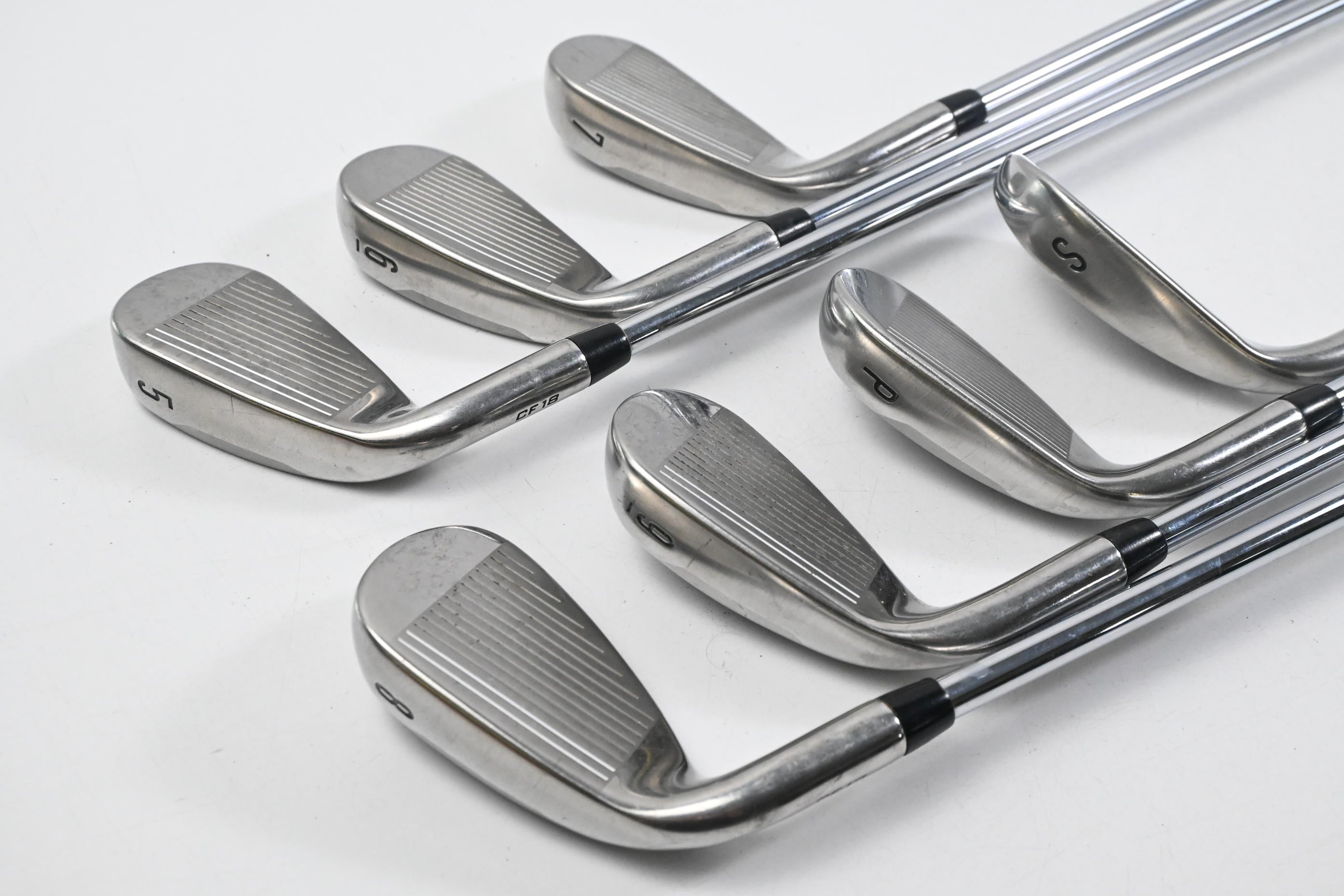 Callaway Rogue Irons / 5-PW+SW / Regular Flex XP 95 R300 Shafts
