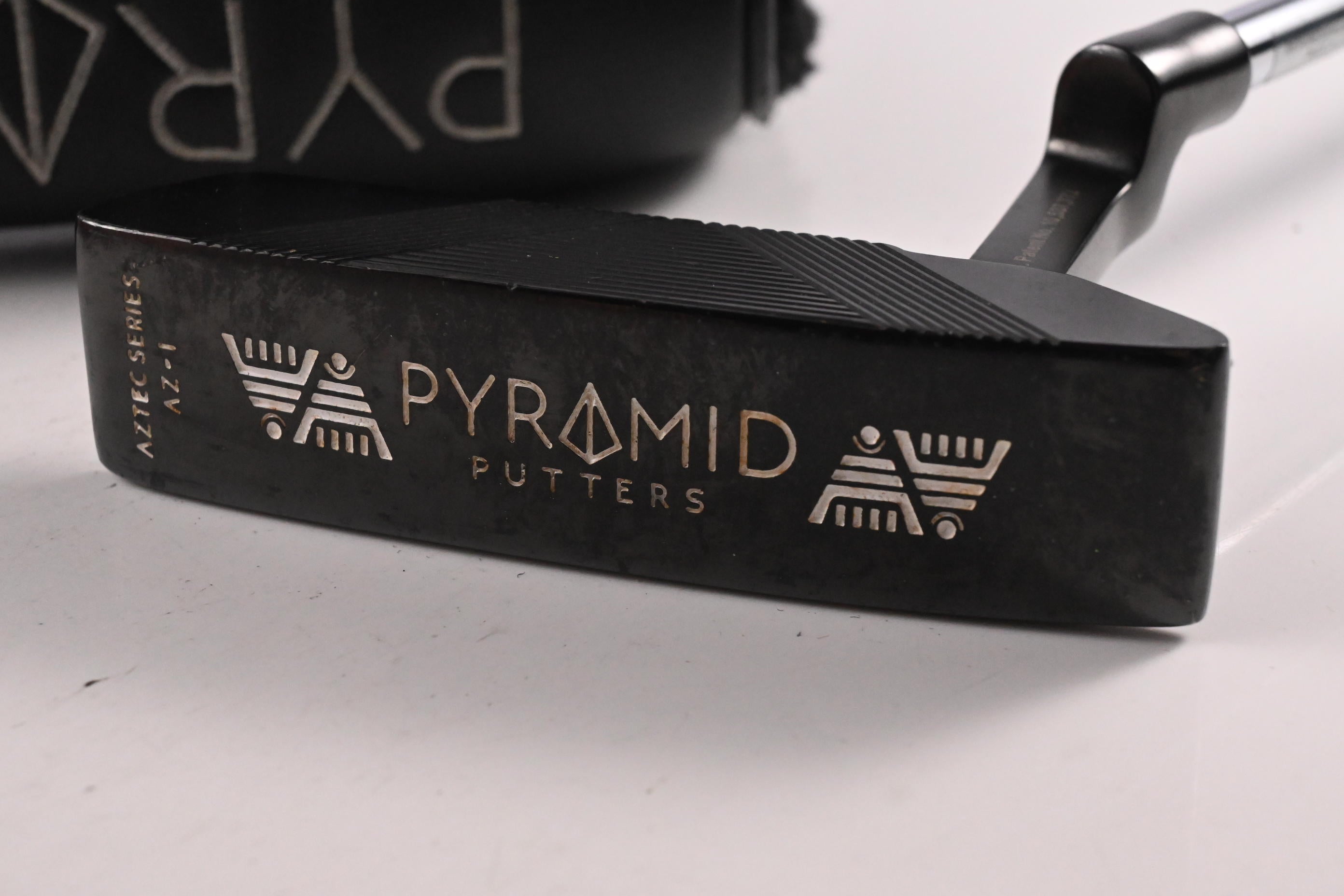 Pyramid Aztec AZ-1 Putter / 33 Inch