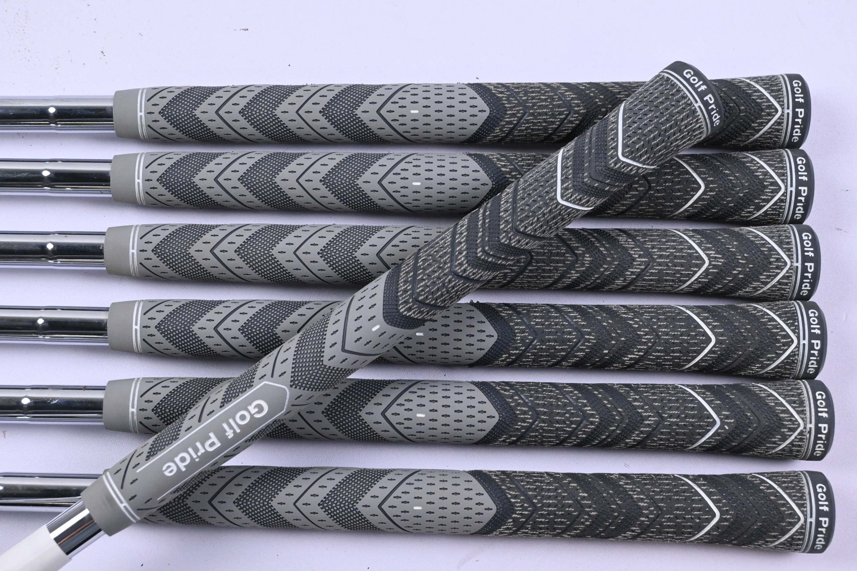 Callaway Rogue ST Max Irons / 5-PW+SW / Stiff Flex Elevate MPH 95 Shafts