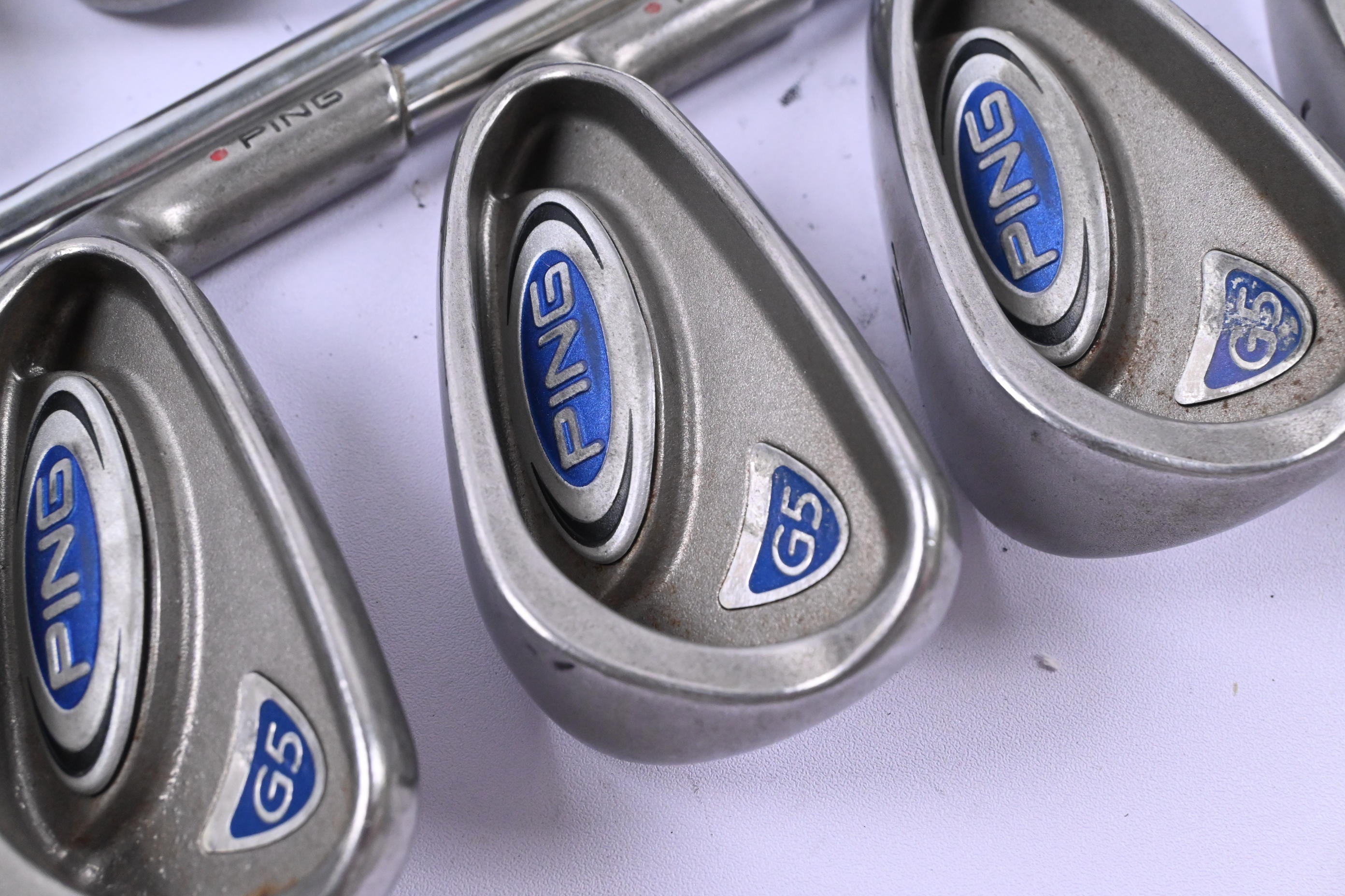 Ping G5 Irons / 3-PW+SW / Red Dot / Regular Flex Ping CFS Shafts