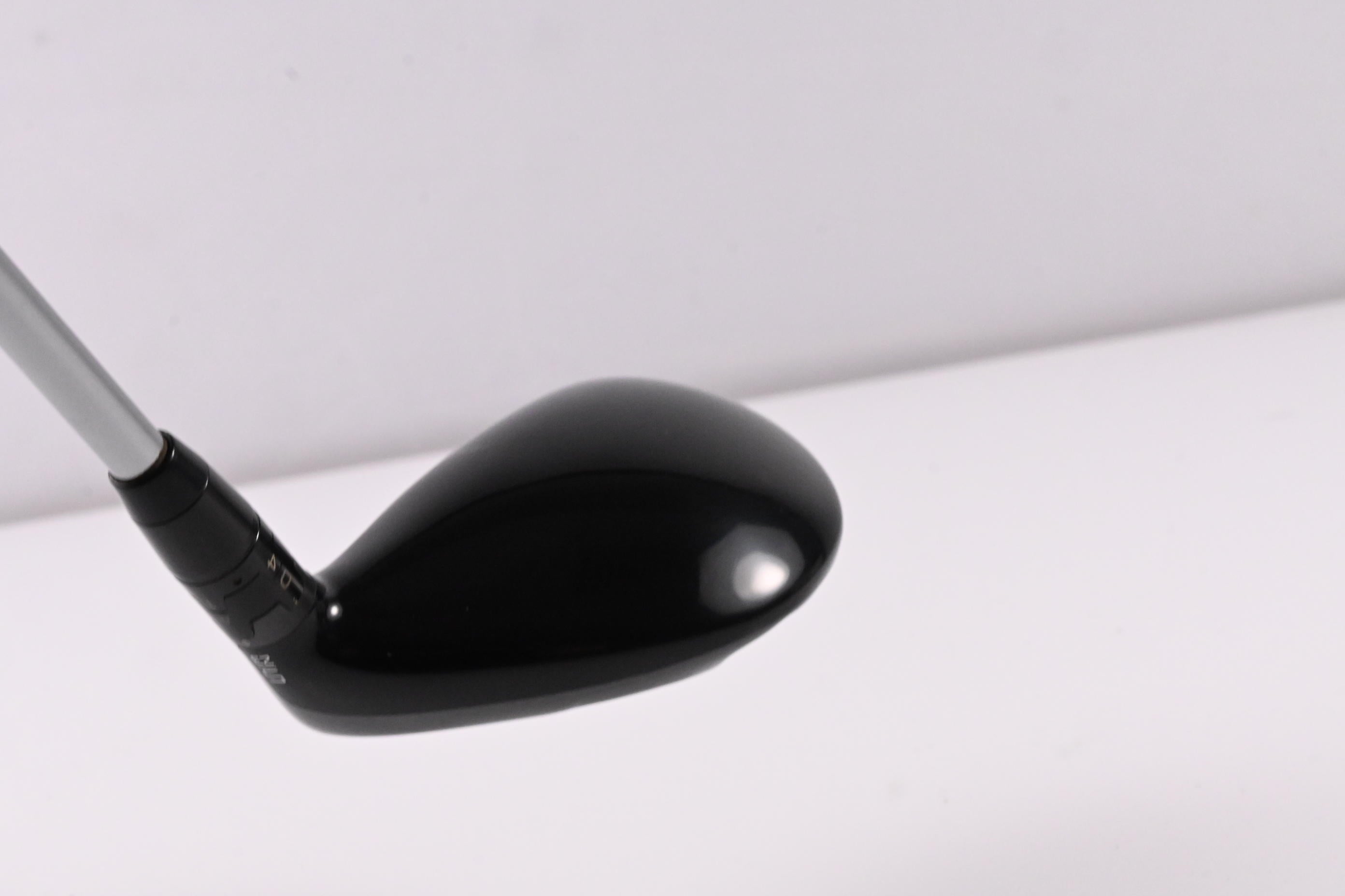 Titleist GT1 #5 Hybrid / 23 Degree / Regular Flex Air Speeder 50 Shaft
